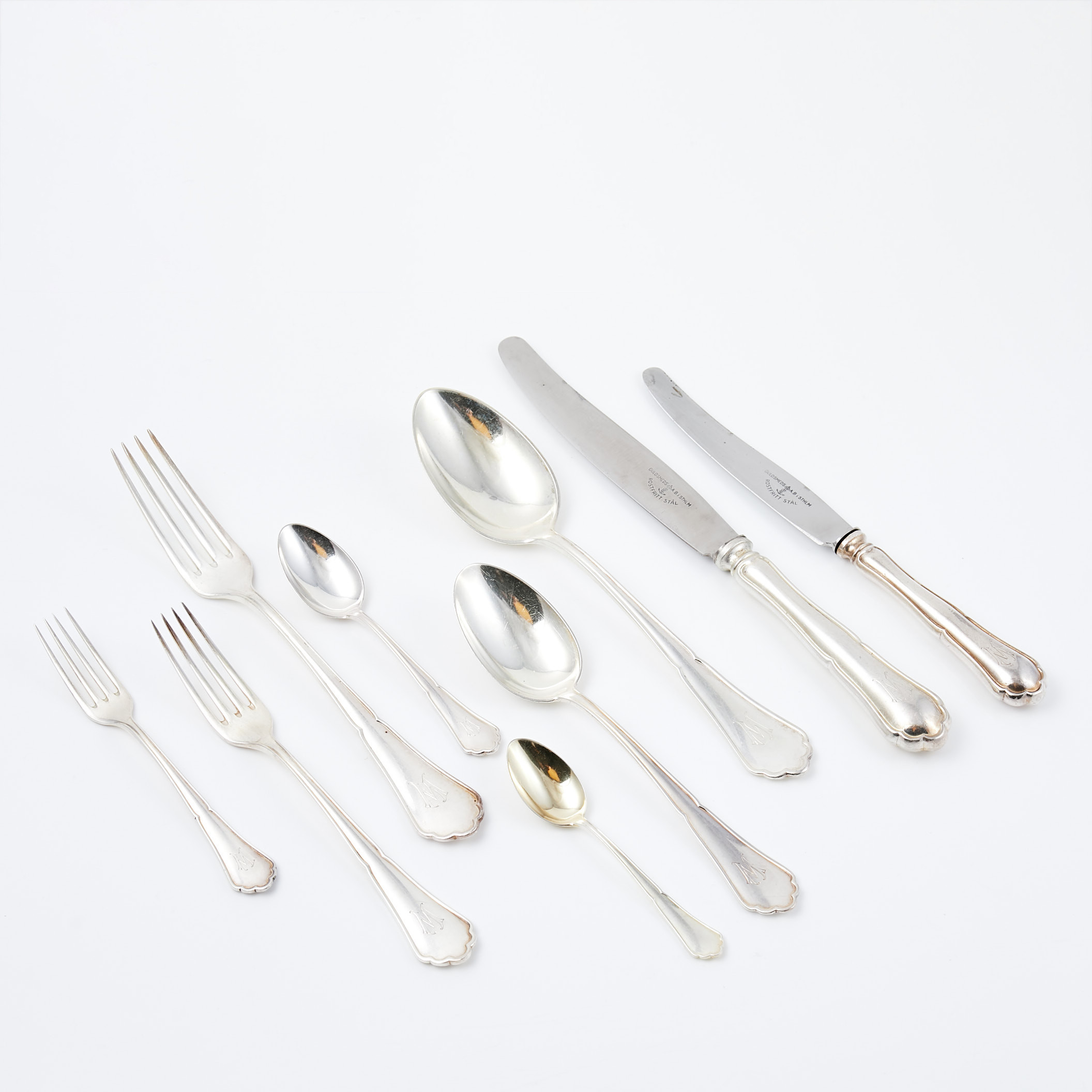 BESTICKSERVIS, 143 dlr, silver, Guldsmedsaktiebolaget, Stockholm, 1900-talets första hälft.