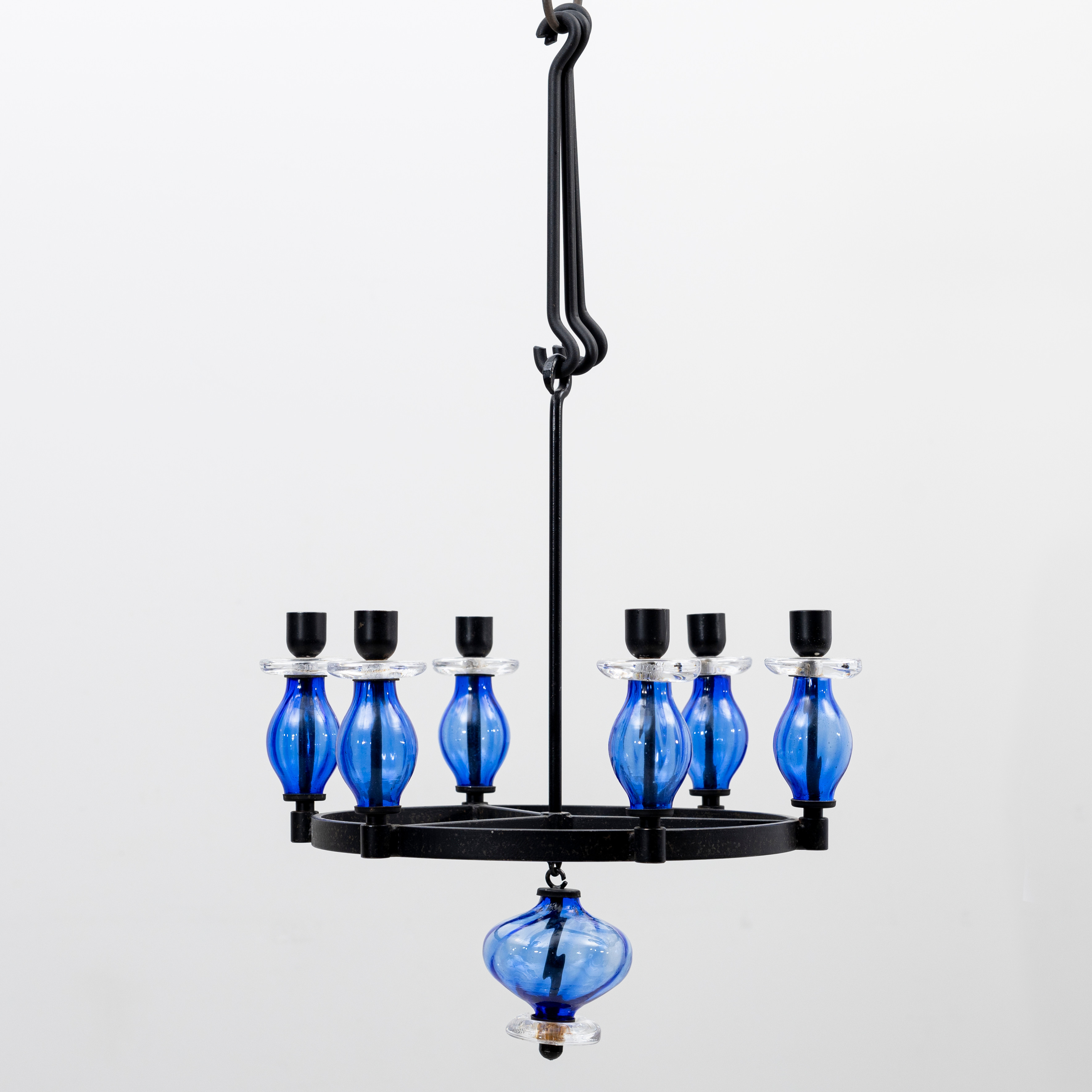 ERIK HÖGLUND. Ljuskrona, Boda Smide.