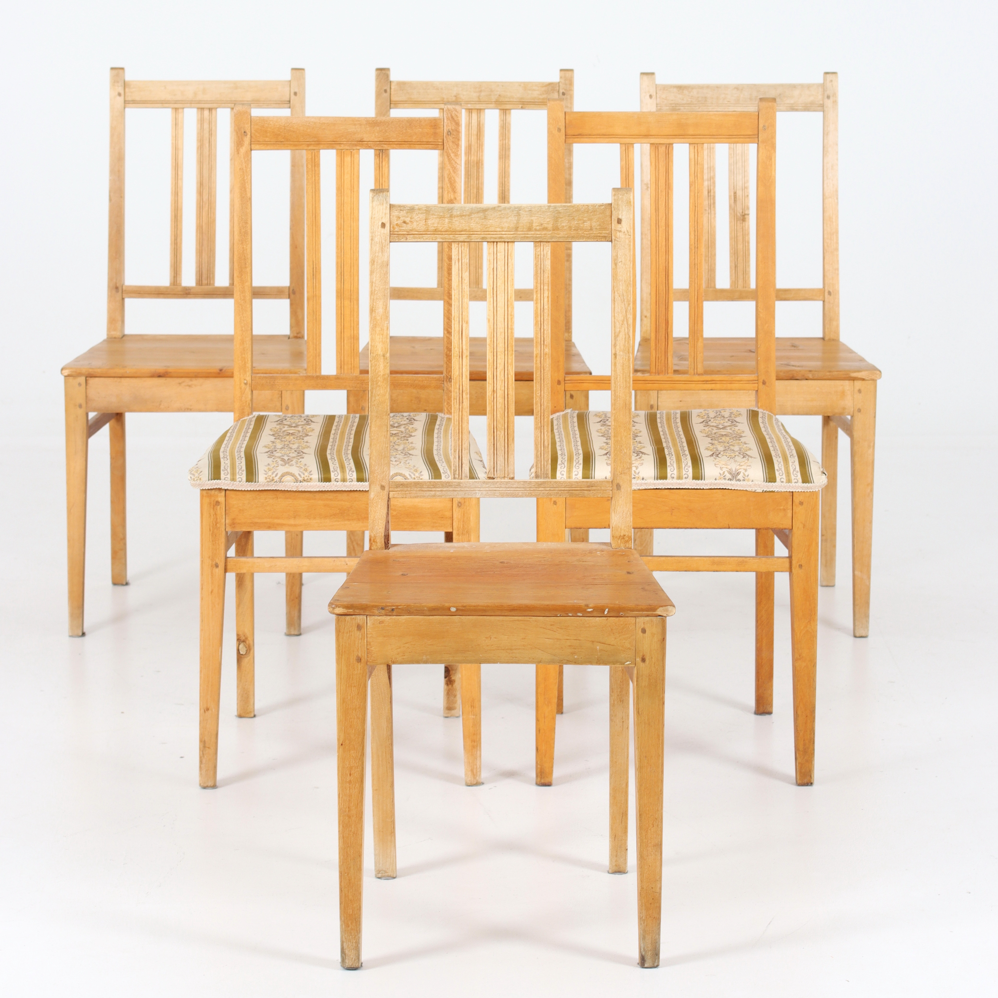 STOLAR, 6 st, furu & lövträ, allmoge, 1800-tal.