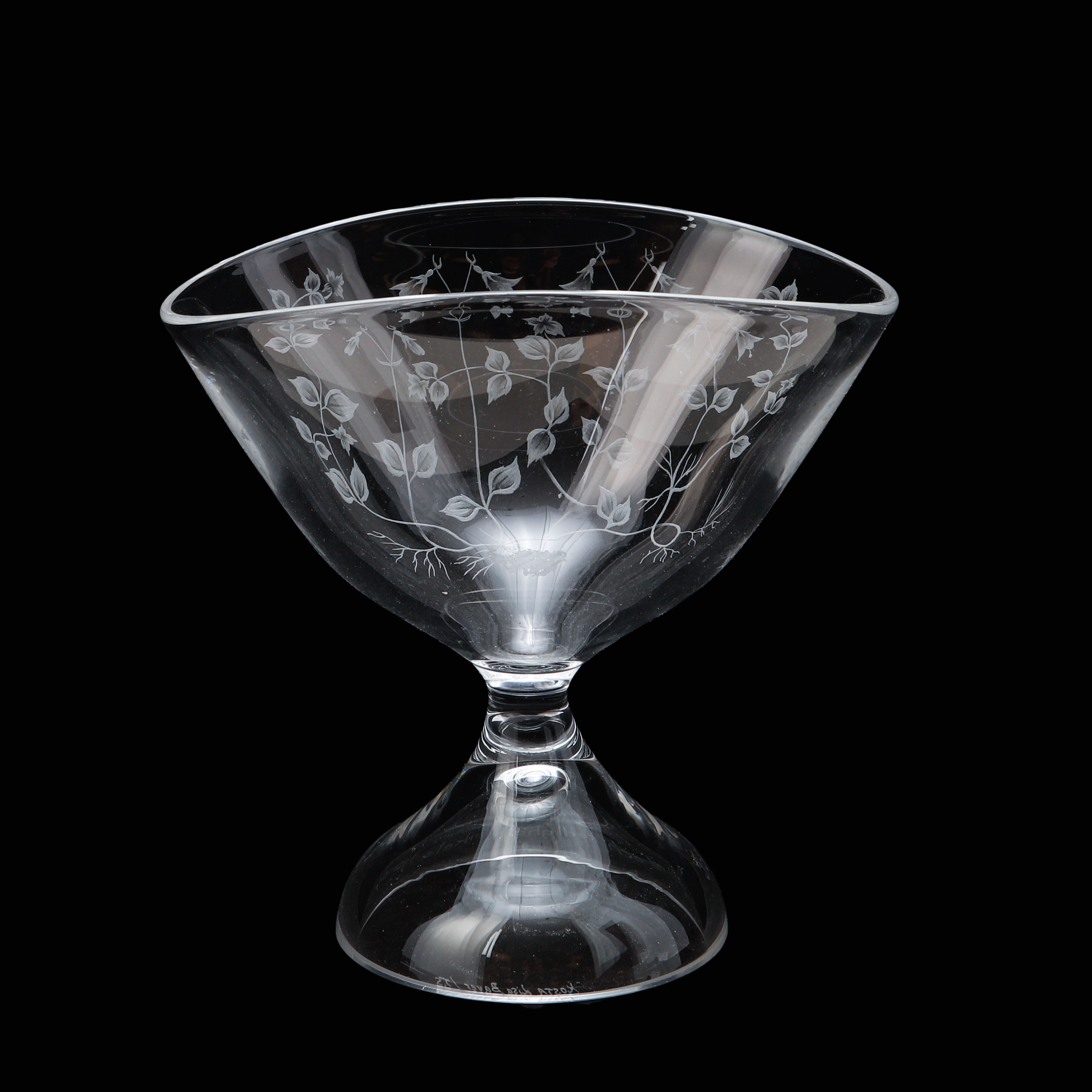 LISA BAUER. Skål, glas, "Linnea", Kosta.