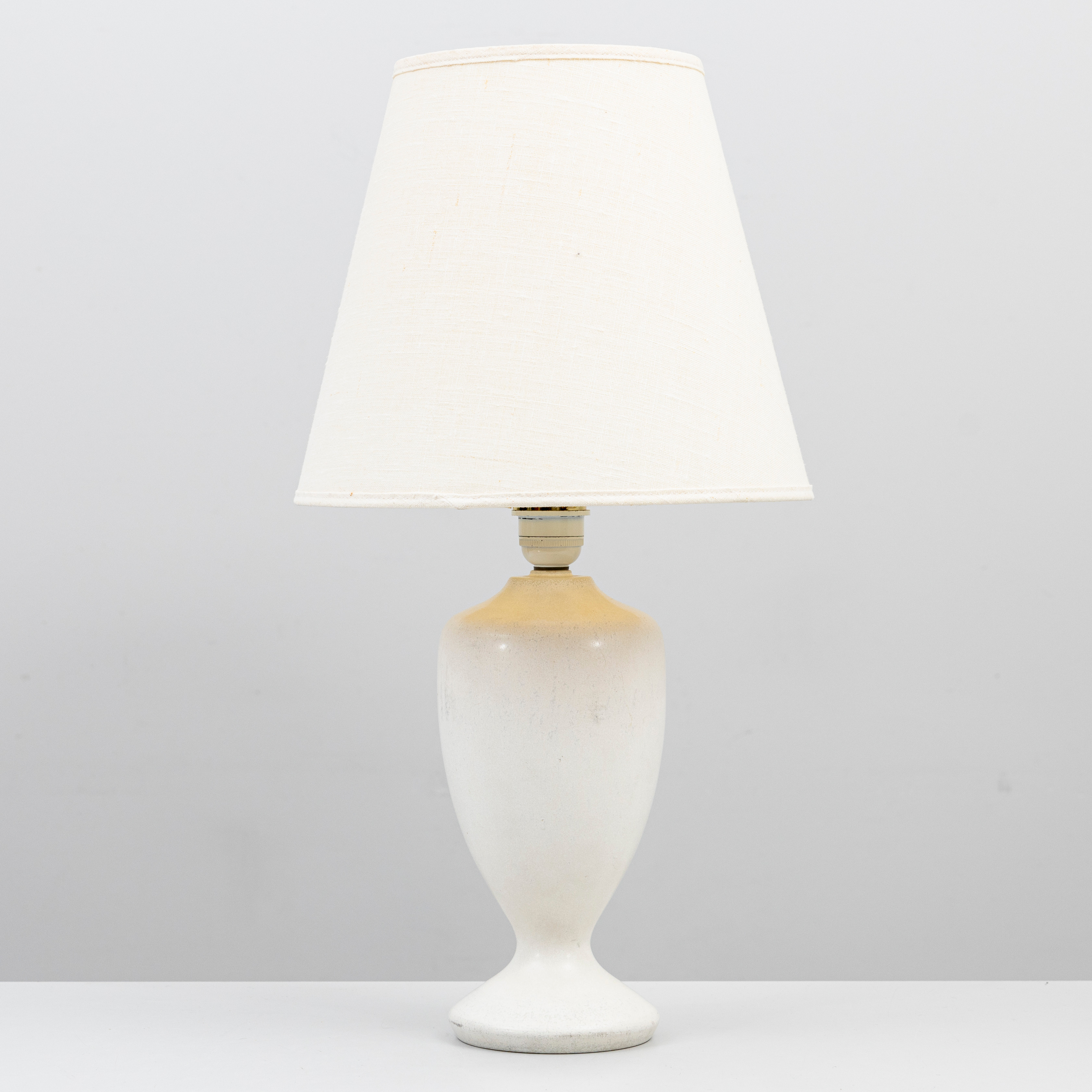 BORDSLAMPA, Rörstrand, glaserat stengods, signerad, 1950-tal.