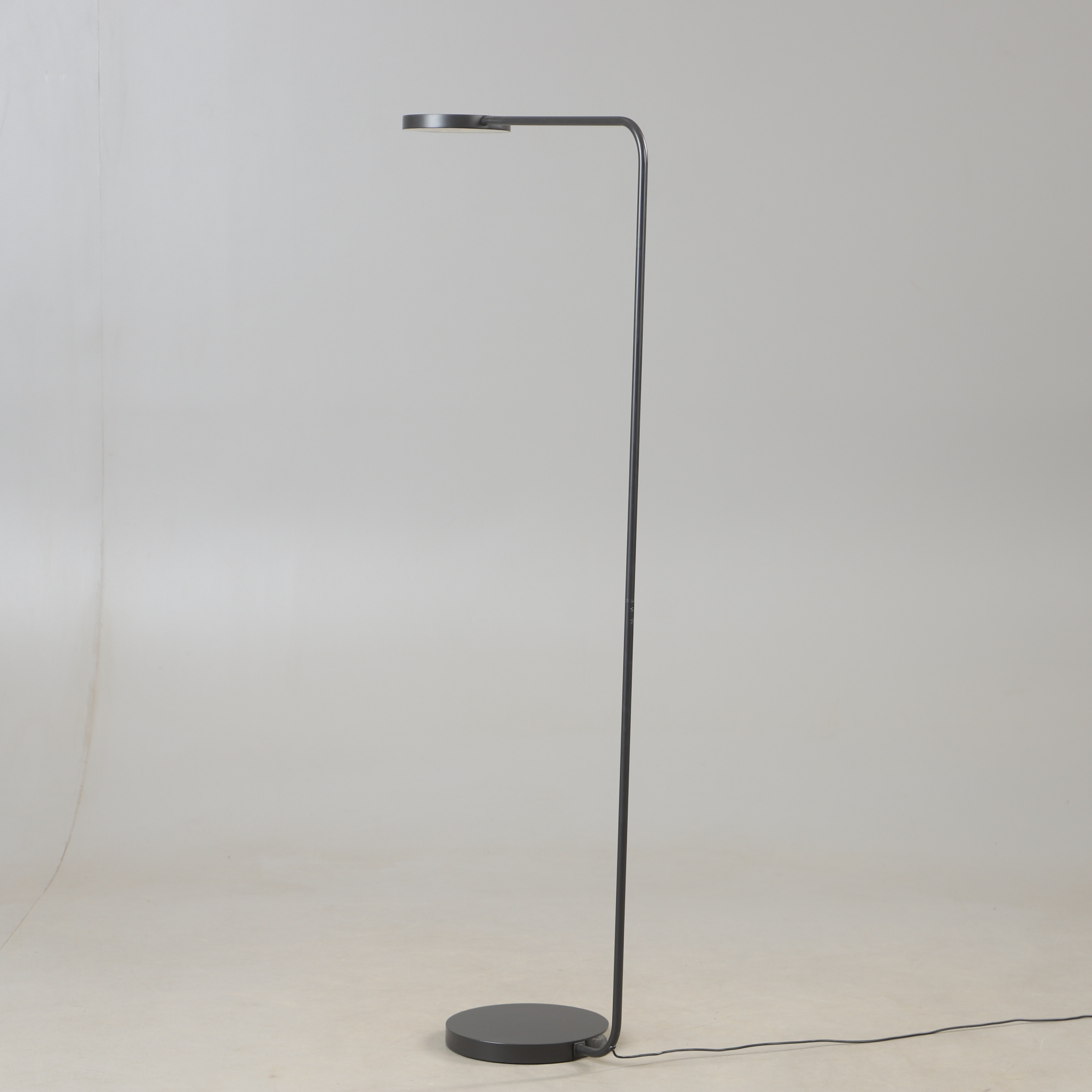 GOLVLAMPA, Ypperlig, HAY för IKEA.