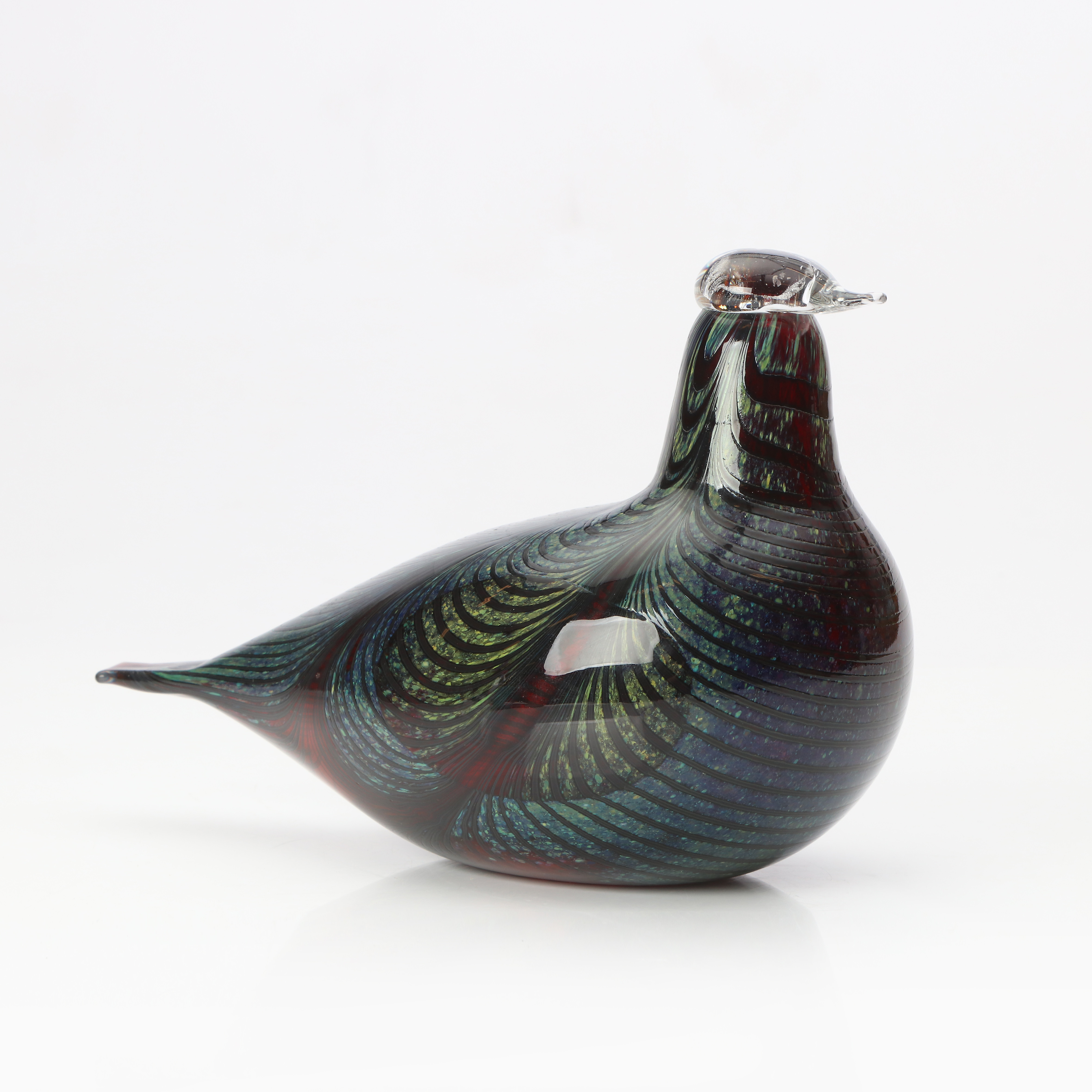 OIVA TOIKKA. SKULPTUR. Konstglas. Fågel. Signerad O. Toikka, Nuutajärvi samt etikettmärkt Iittala.