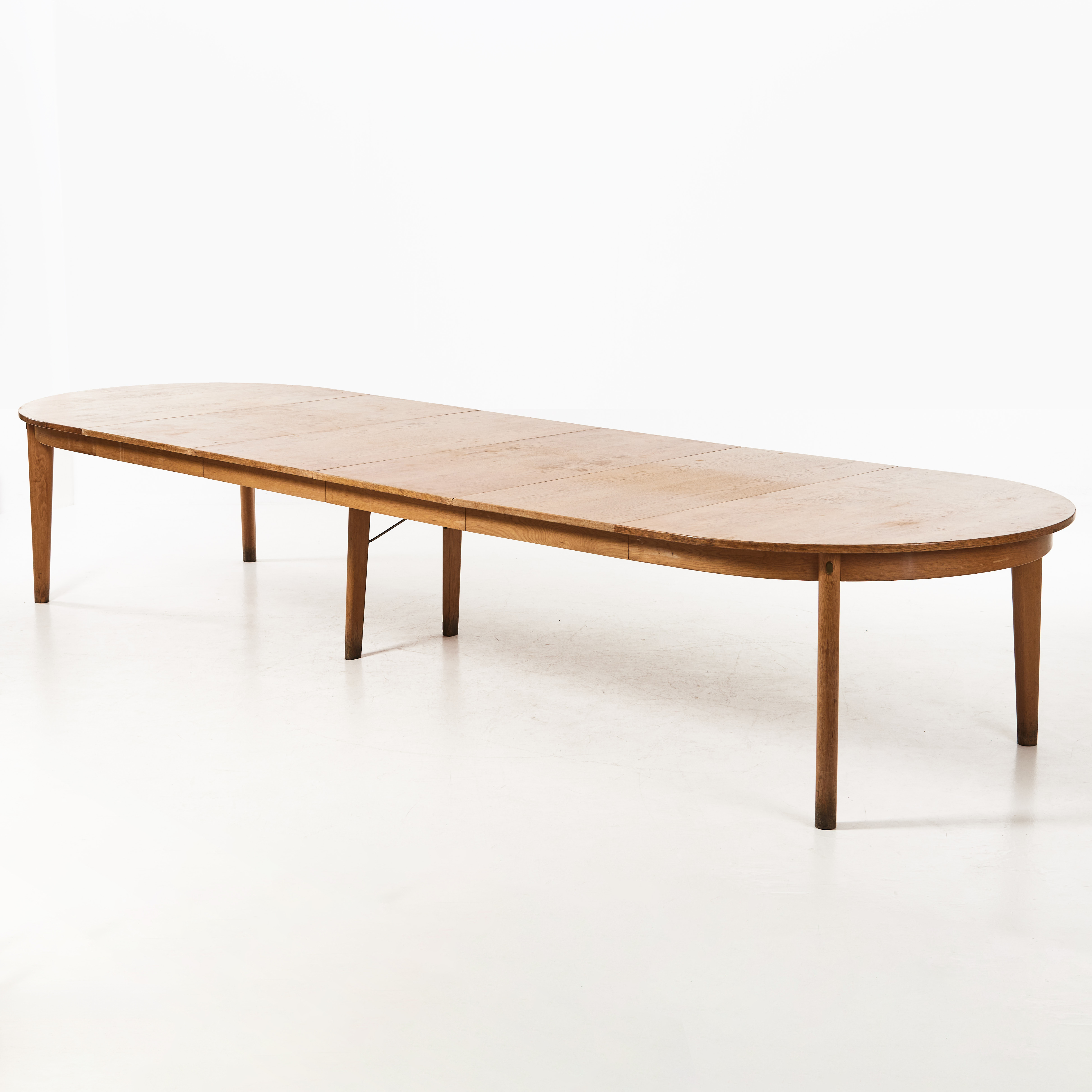 BØRGE MOGENSEN. Matbord, "Öresund", Karl Andersson & Söner made in Sweden.