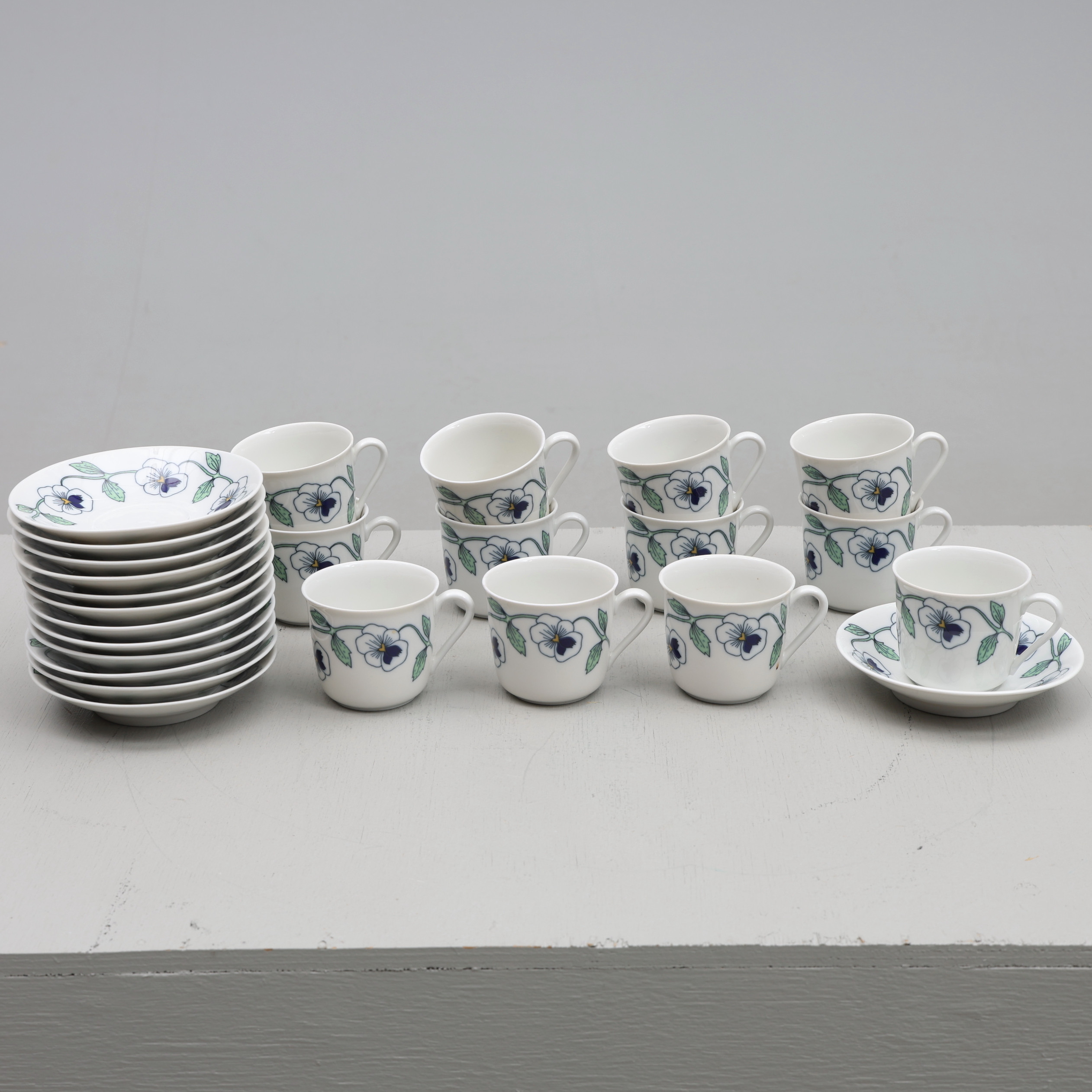 KAFFESERVISDELAR. "Sylvia", Rörstrand.