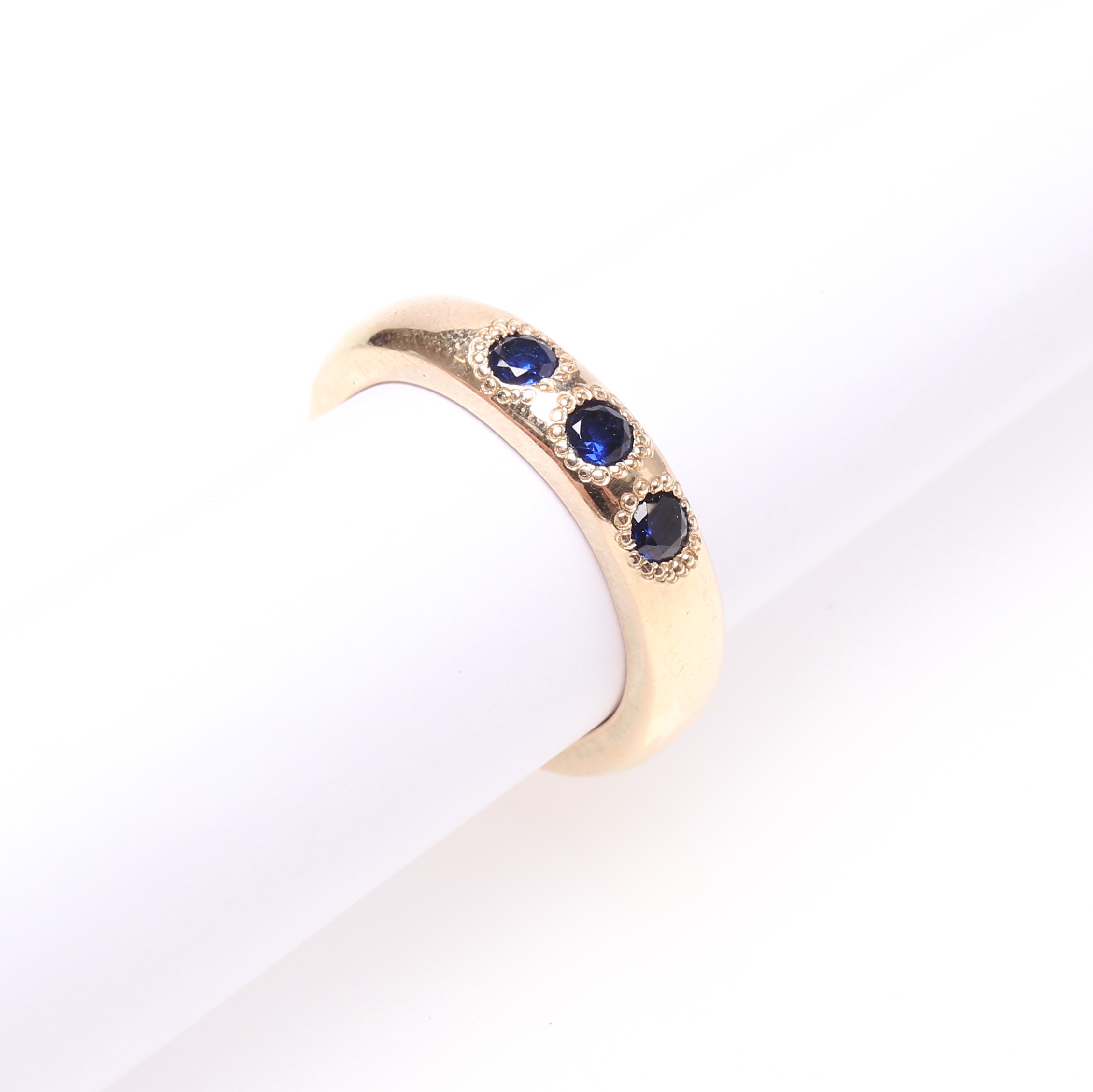 RING, med 3 stenar, 14k, Guld, vikt cirka 16 gram.