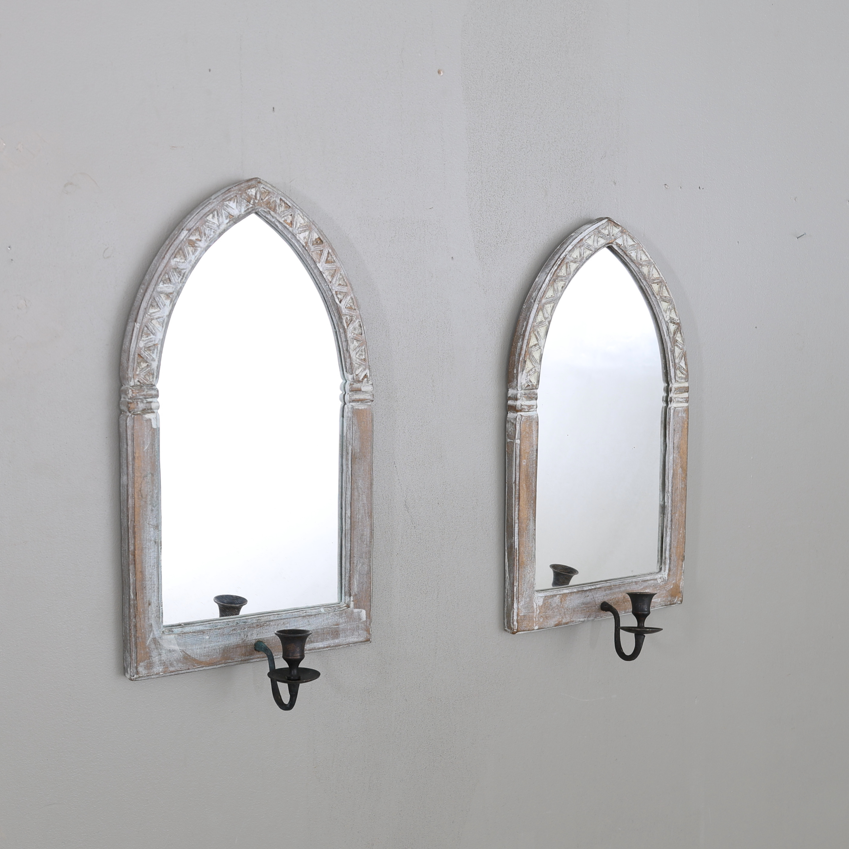 SPEGELLAMPETTER, 1 par, trä & metall, 1900-/2000-tal.