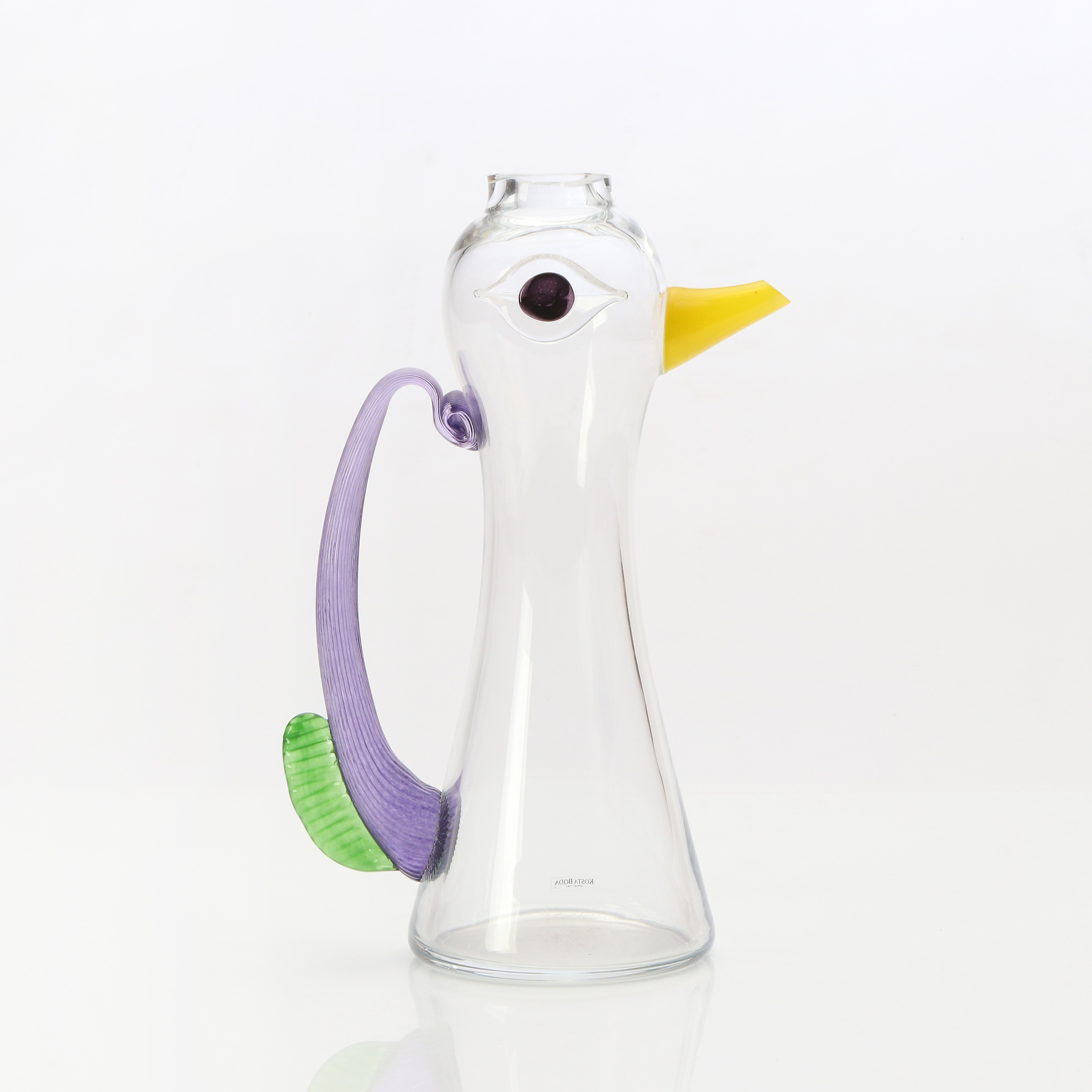 KJELL ENGMAN. KANNA. Konstglas. I form av fågel. Kosta Boda, signerad undertill.