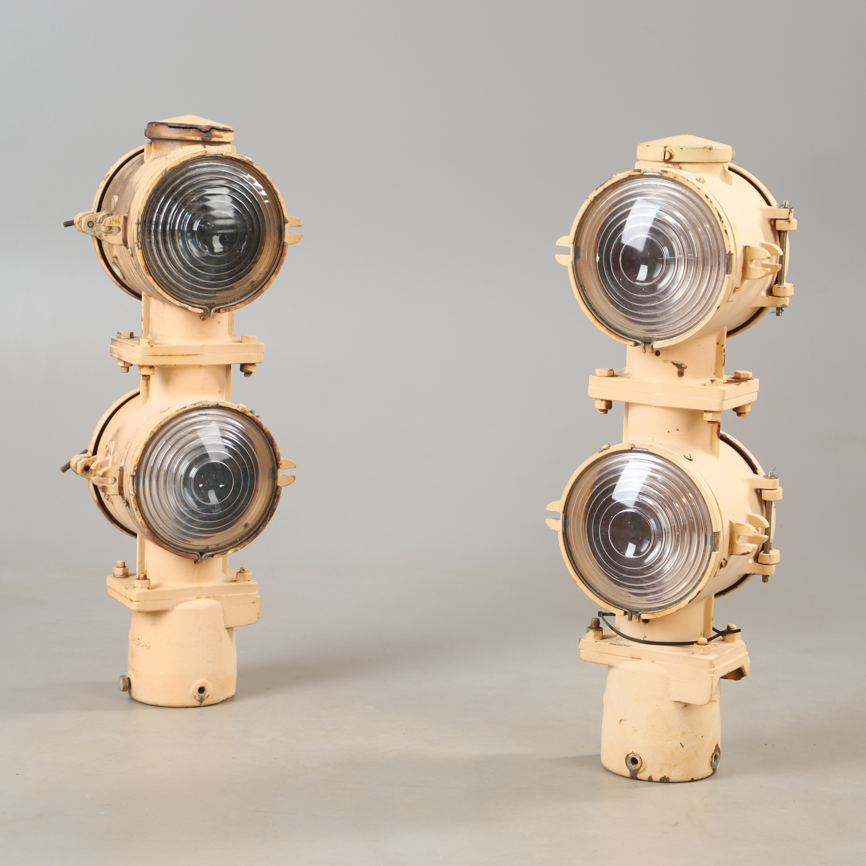 ENSLYKTOR, 1 par, AGA 7564, 1900-tal.