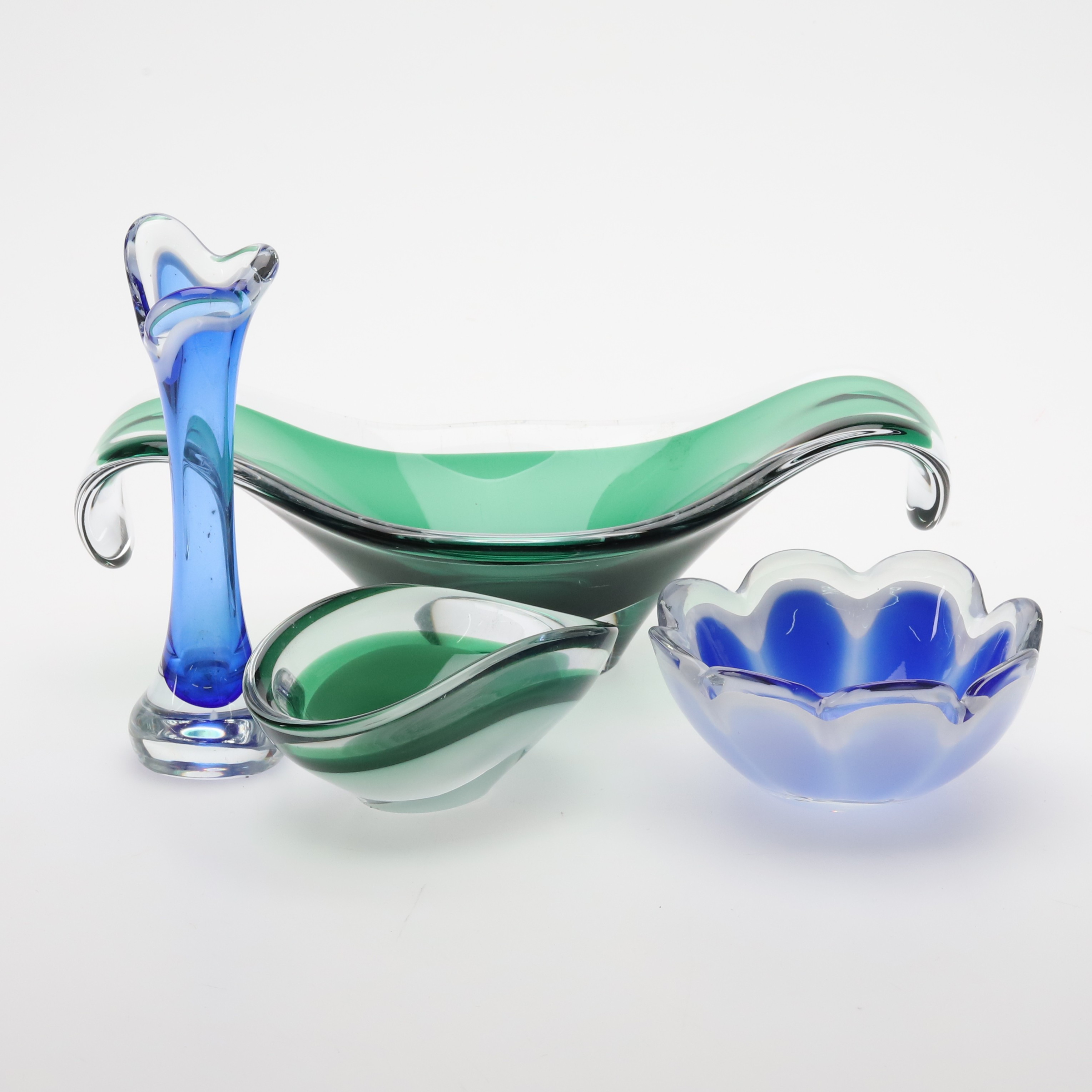 PAUL KEDELV, 4 ST GLASFÖREMÅL, "Coquille", Flygfors glasbruk, 1950/1960-tal.