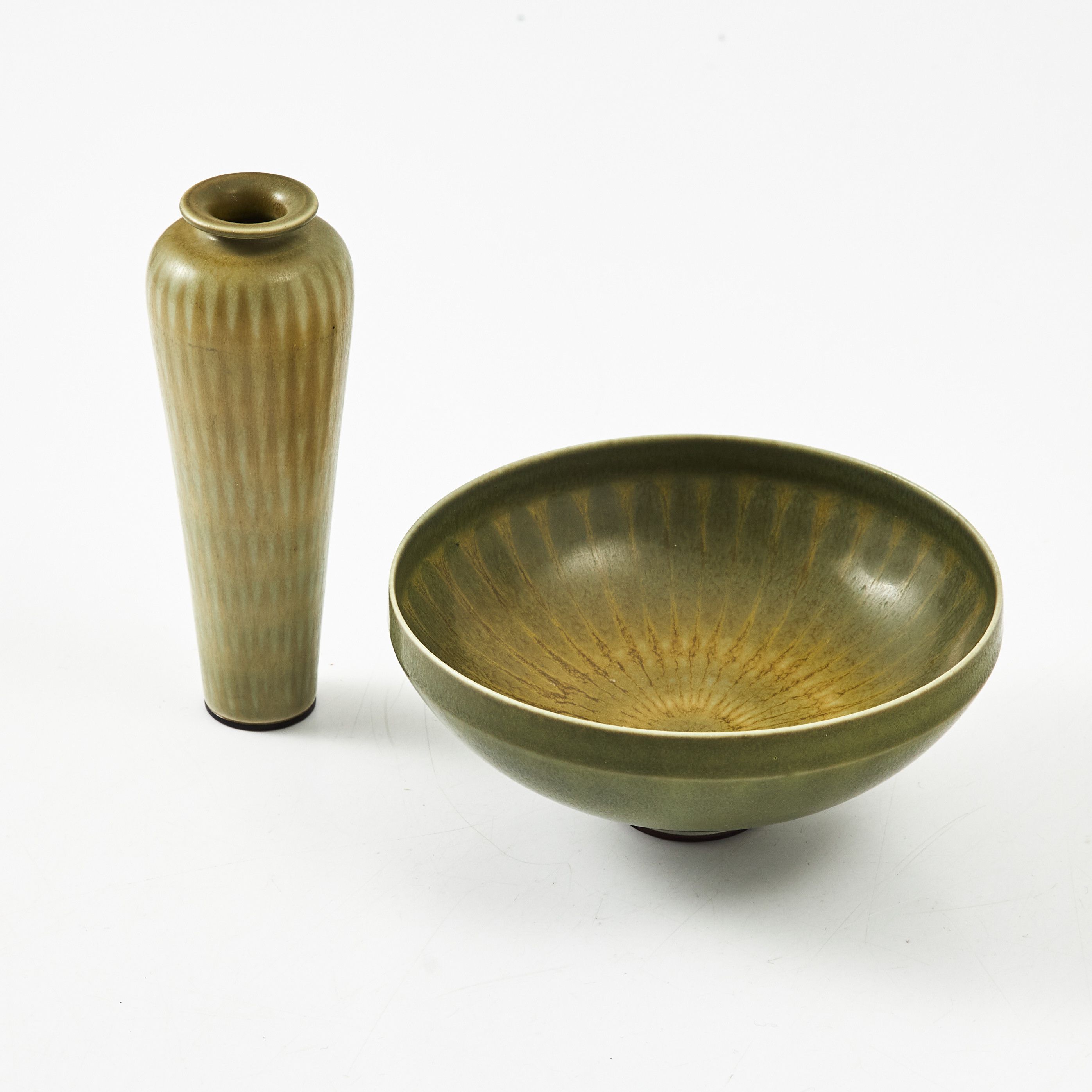 BERNDT FRIBERG. Vas, Skål, glaserat stengods, signerade, gustavsberg, studiohanden.