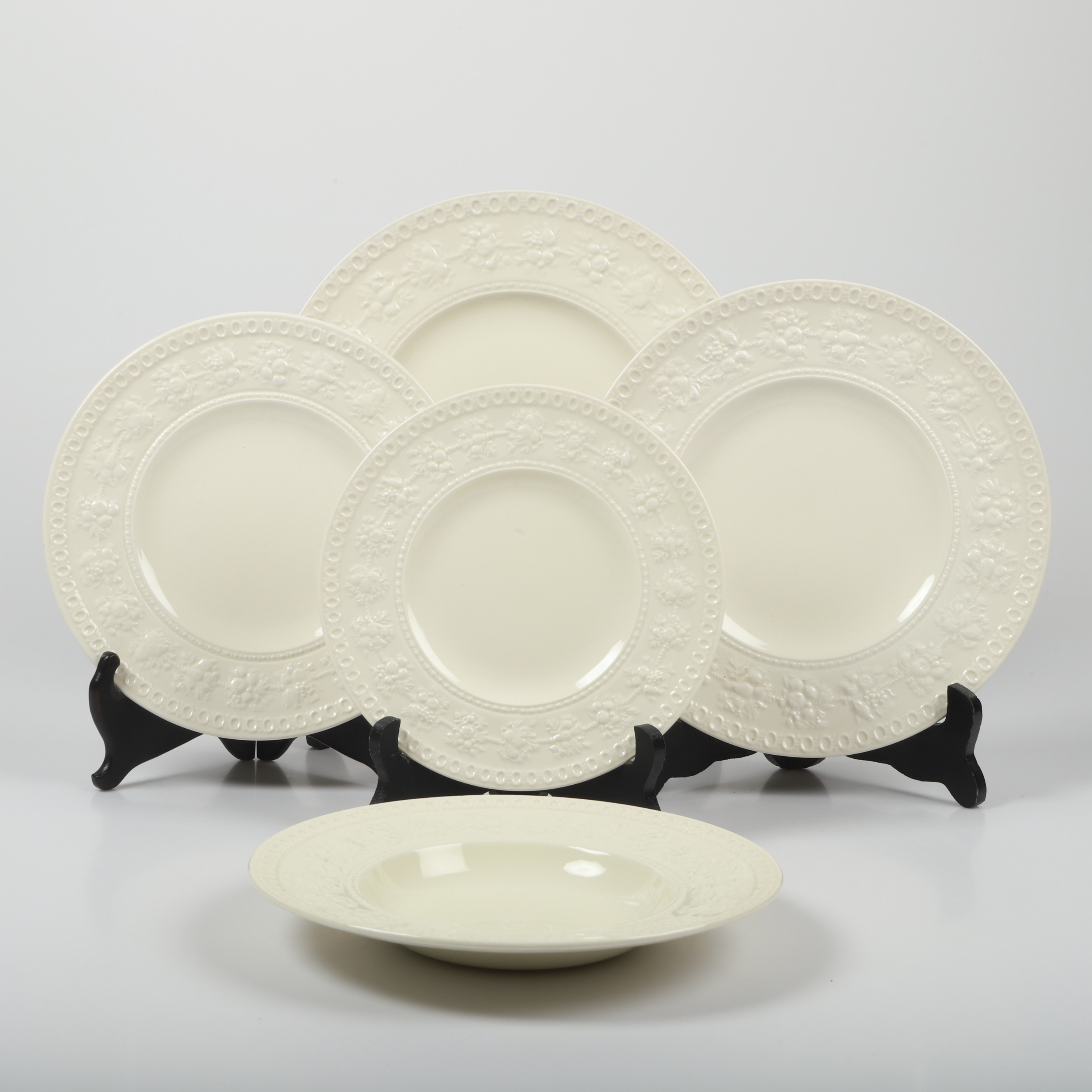 MATSERVIS, 91 delar, porslin, Wedgwood, England.