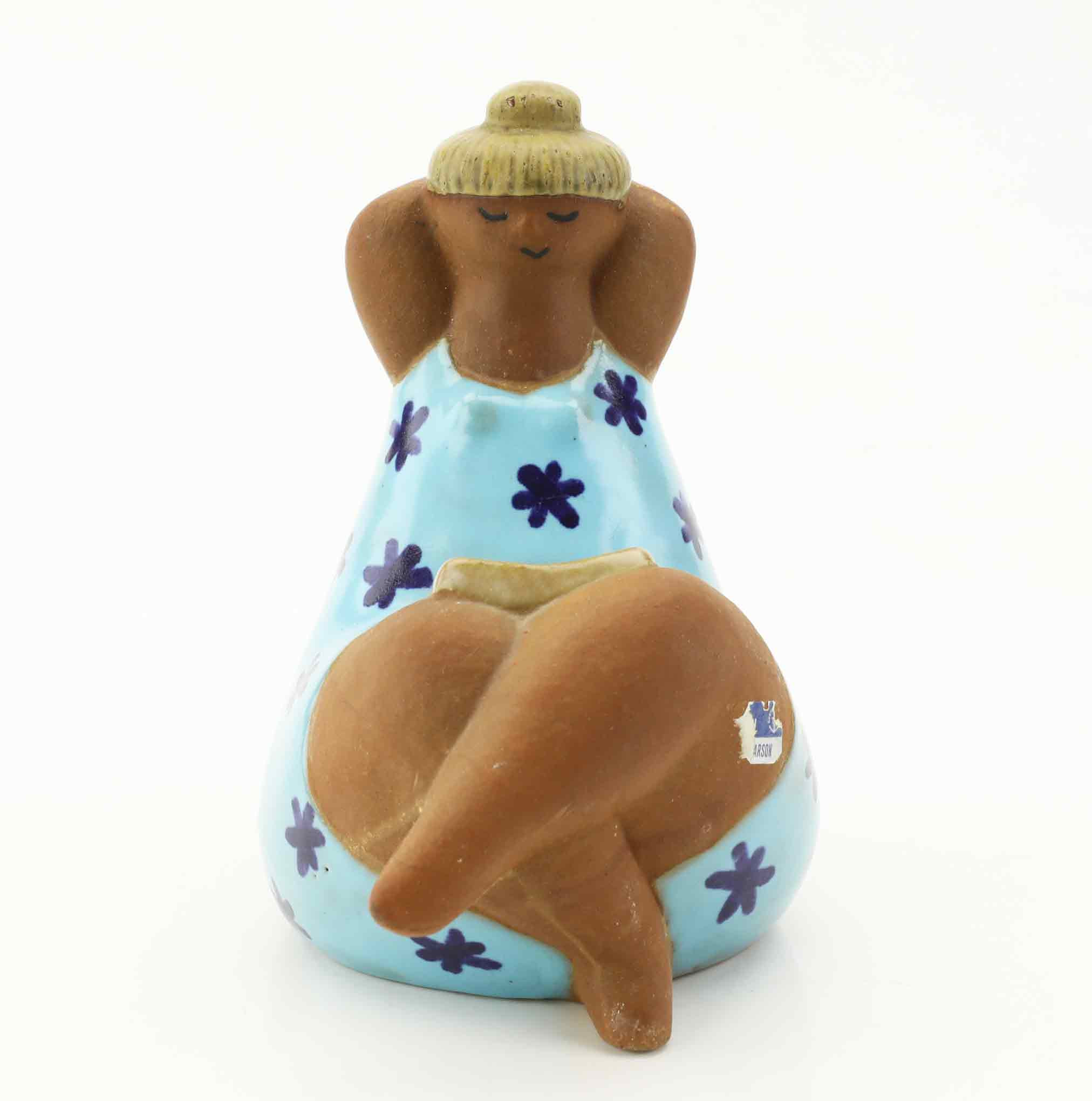 LISA LARSON. figurin, "Emma" ur serien ABC-flickor, tillverkad 1958-1973, Gustavsberg, signerad.