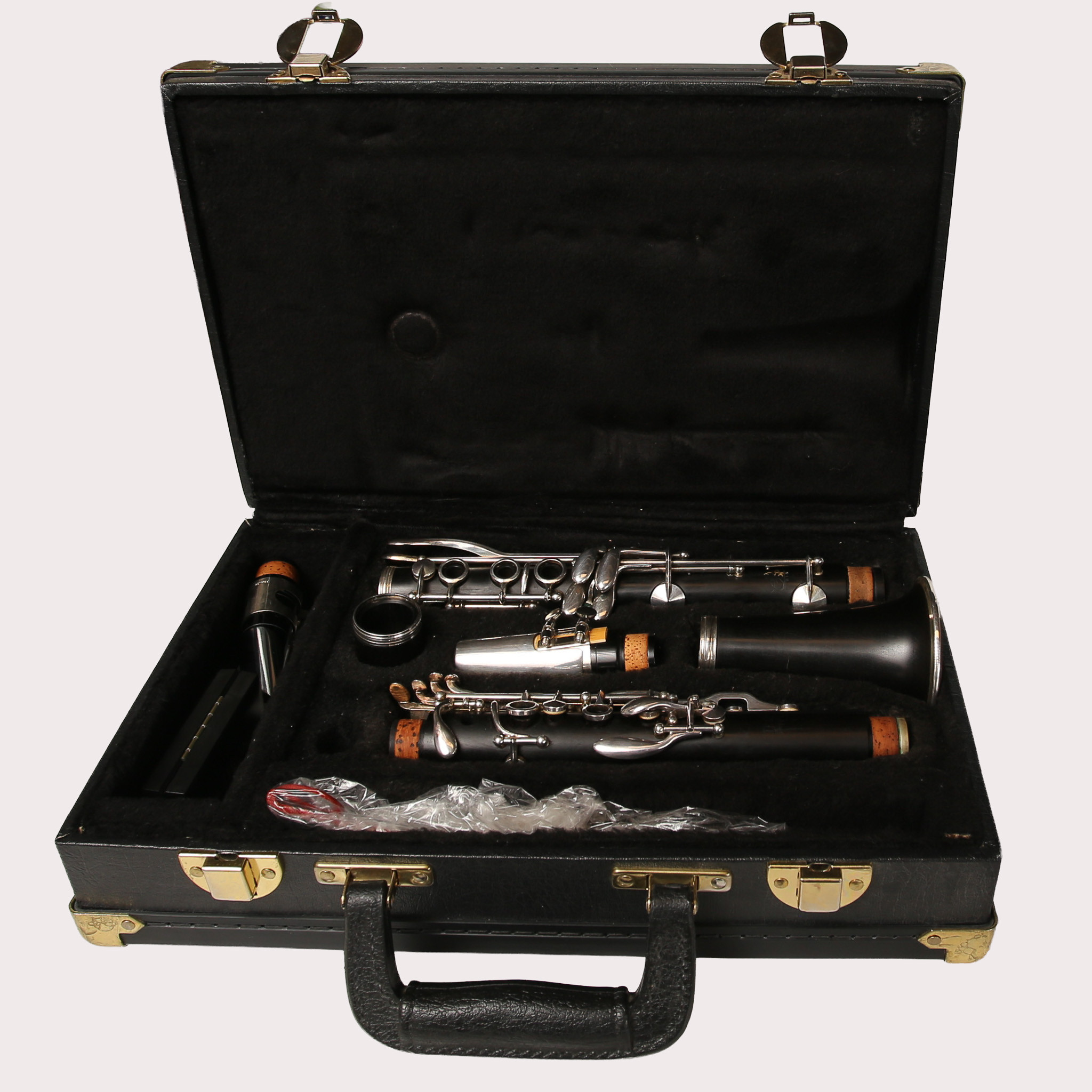 KLARINETT, i väska, försilvrade metallmonteringar, LeBlanc, Esprit. Frankrike. Omkring slutet av 1900-talet.
