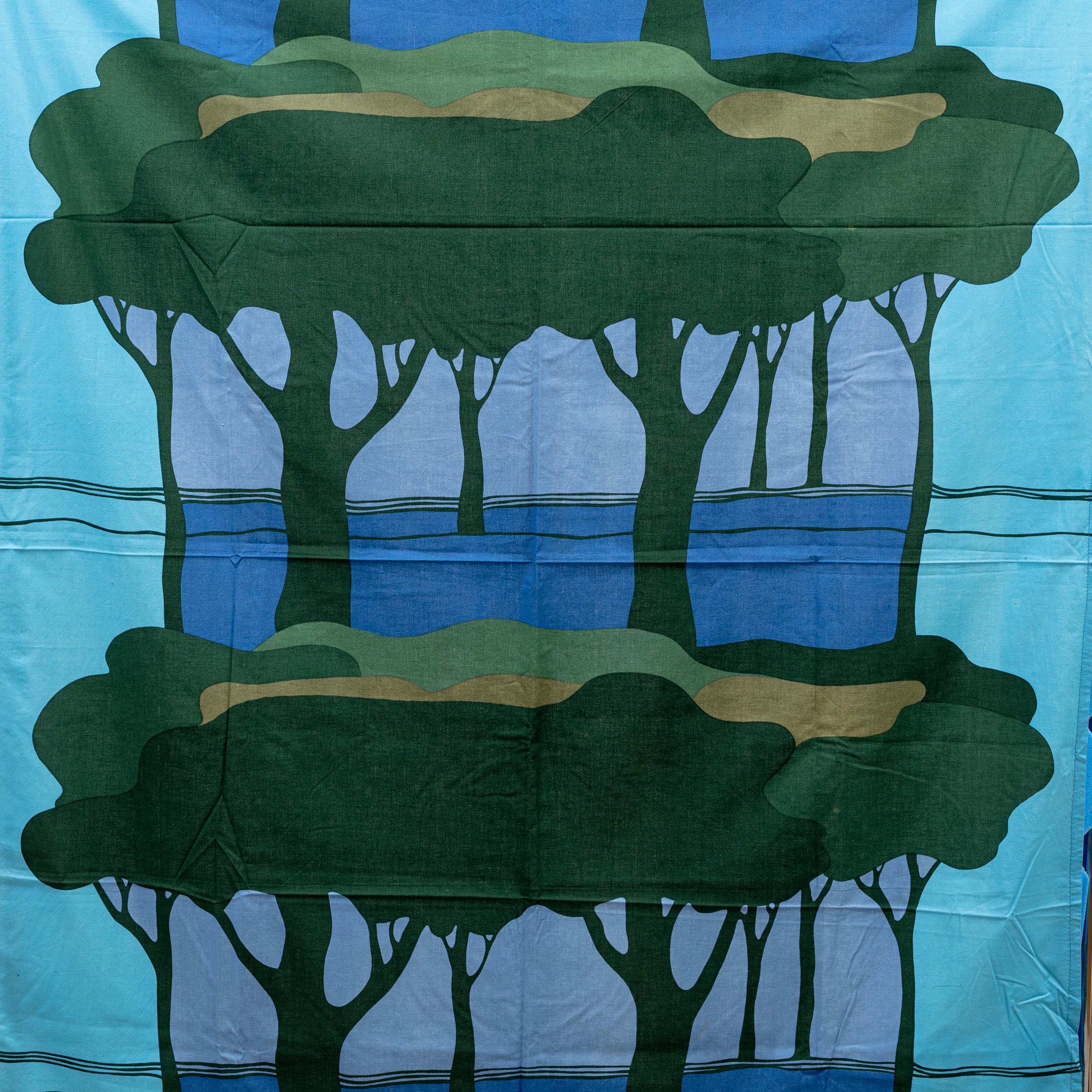 MARJATTA SEPPÄLÄ. Gardinlängder, 4 st, "Apia", Tampella för Intair design, 1973.