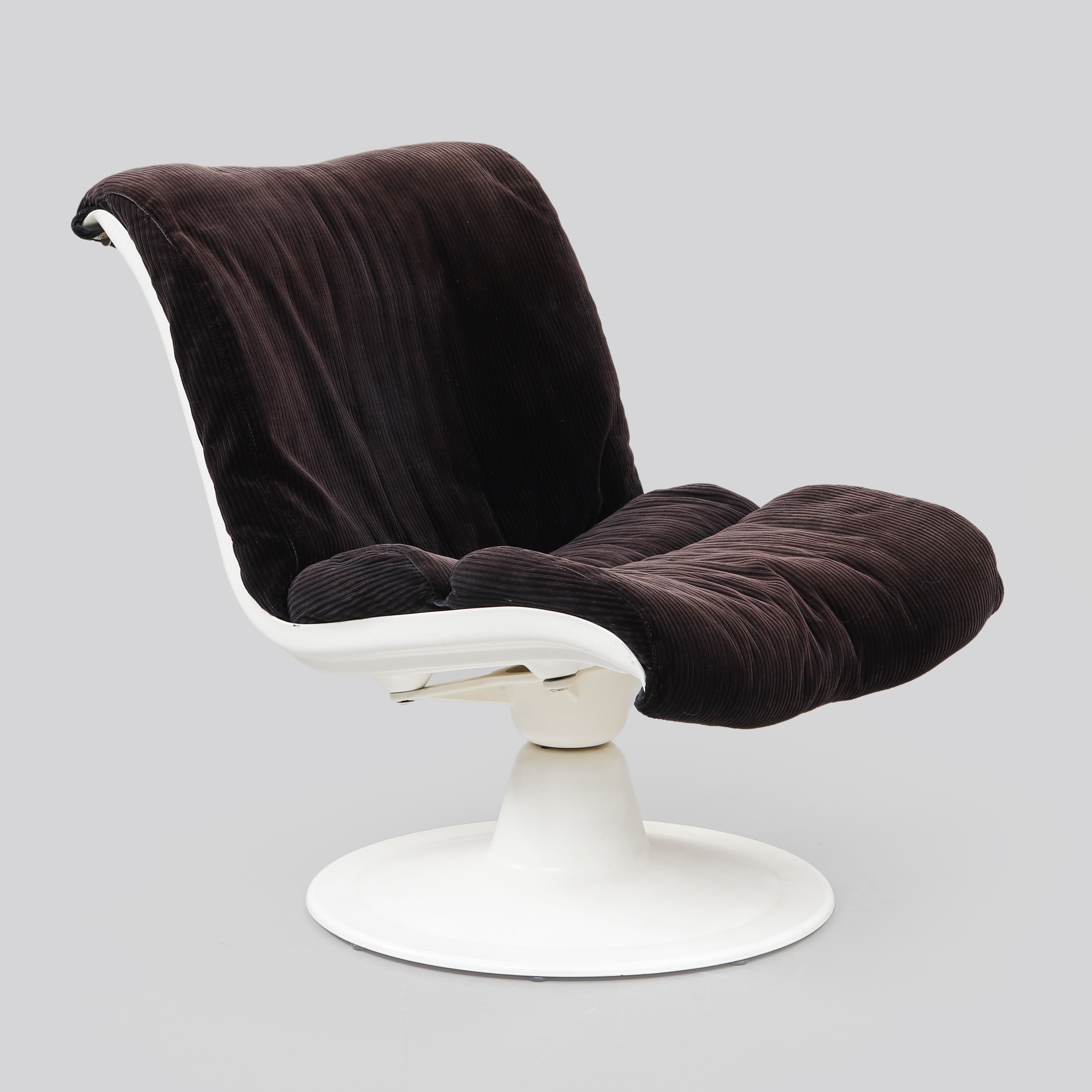 YRJÖ KUKKAPURO. Fåtölj, "C-Saturnus", Haimi, Finland, 1970-tal.