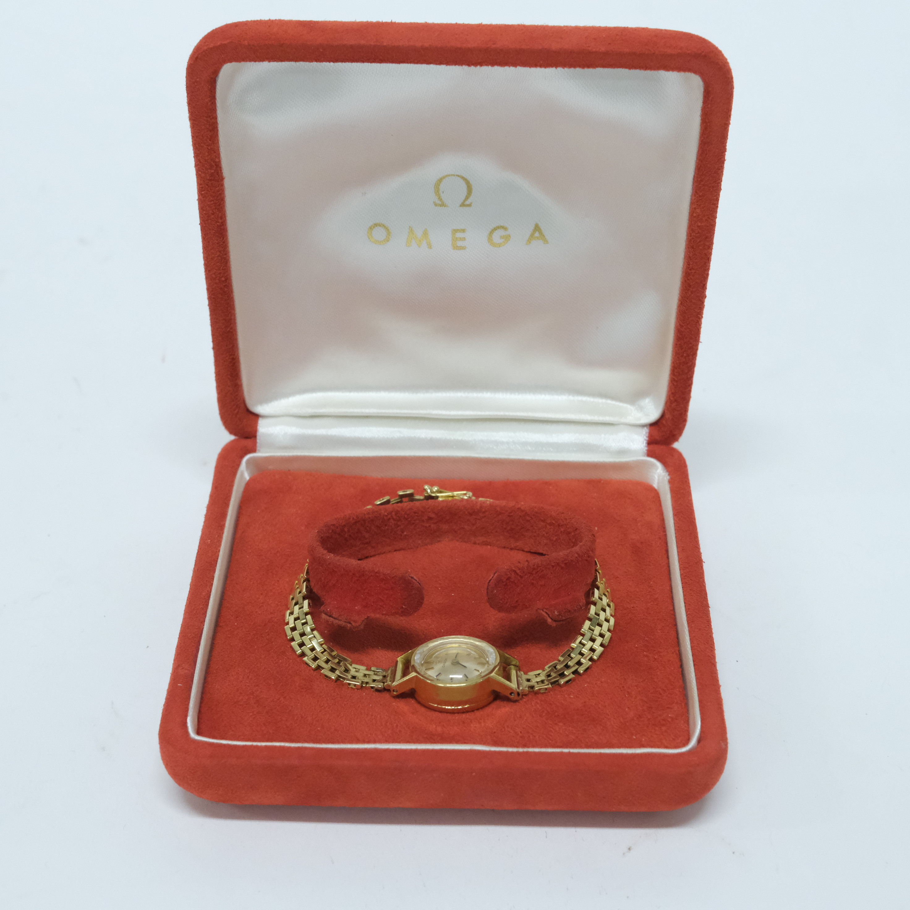 ARMBANDSUR, OMEGA, 18K GULD I LÄNK OCH BOETT.