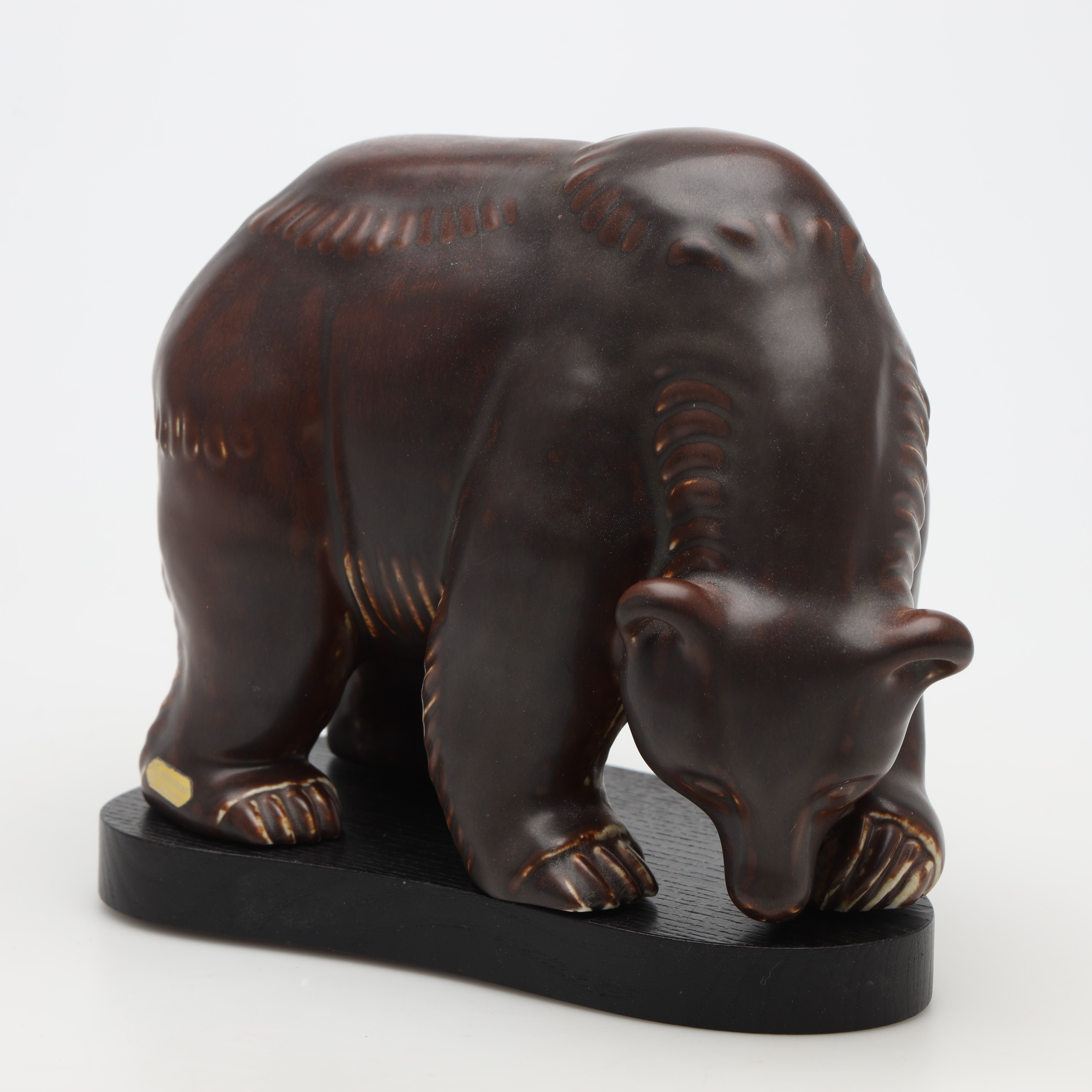 GUNNAR NYLUND. FIGURIN, björn, glaserad stengods, Rörstrand.