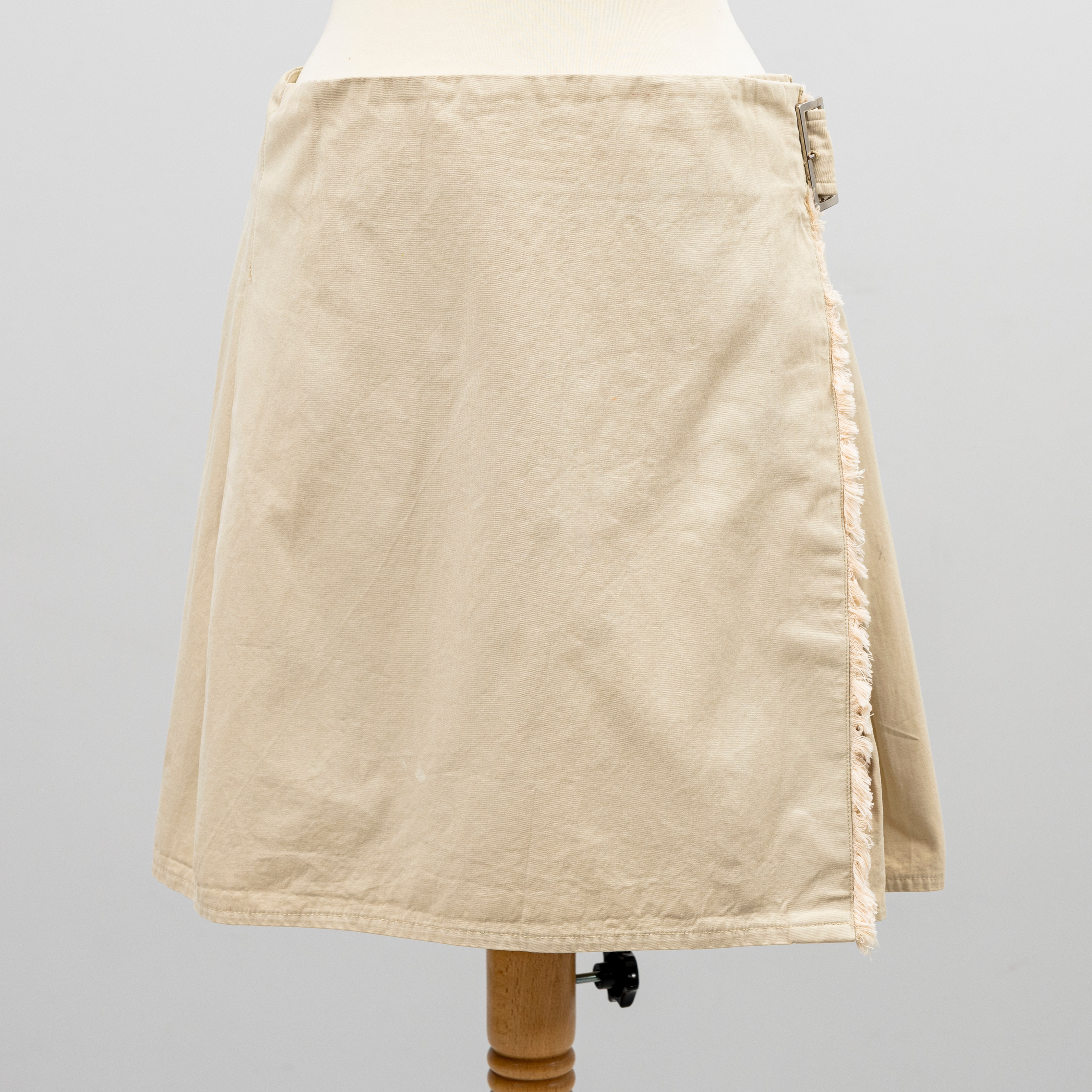 BURBERRY. kjol, bomull, storl ca s/m, London, England.