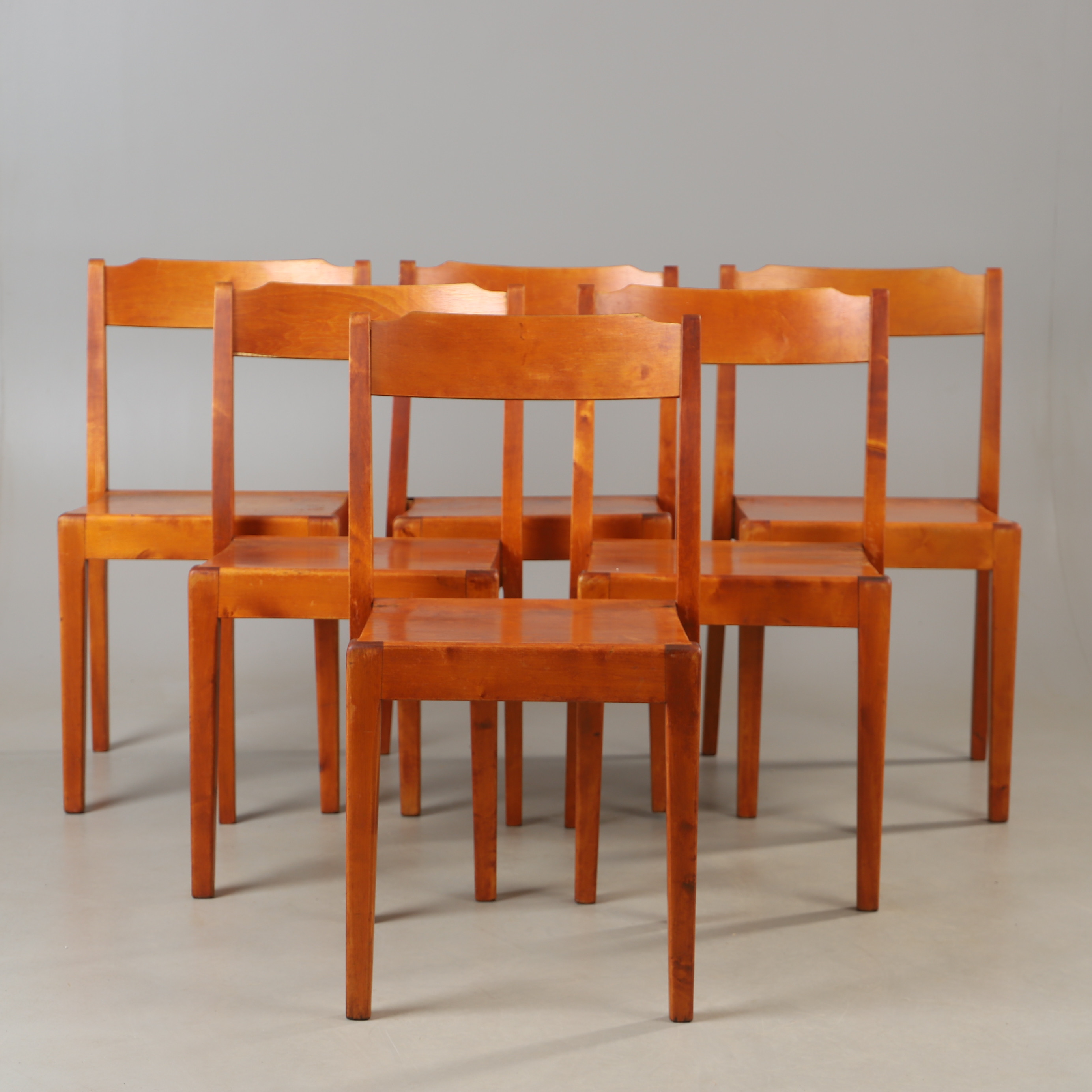 SVEN MARKELIUS. Stolar, 6 stycken, björk, "Orkesterstolen", 1900-talets mitt.