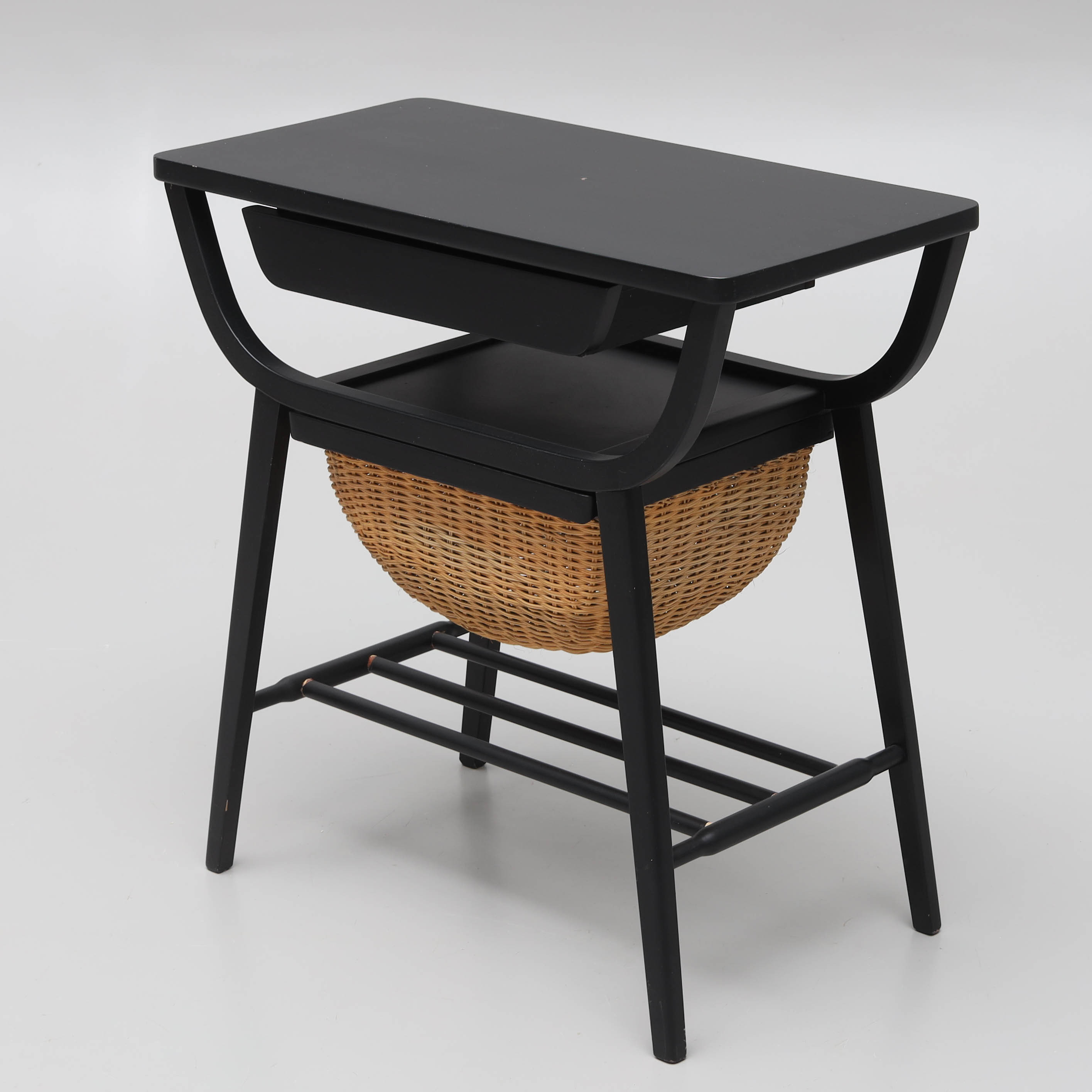 SYBORD, lackat trä, 1900/2000-tal.