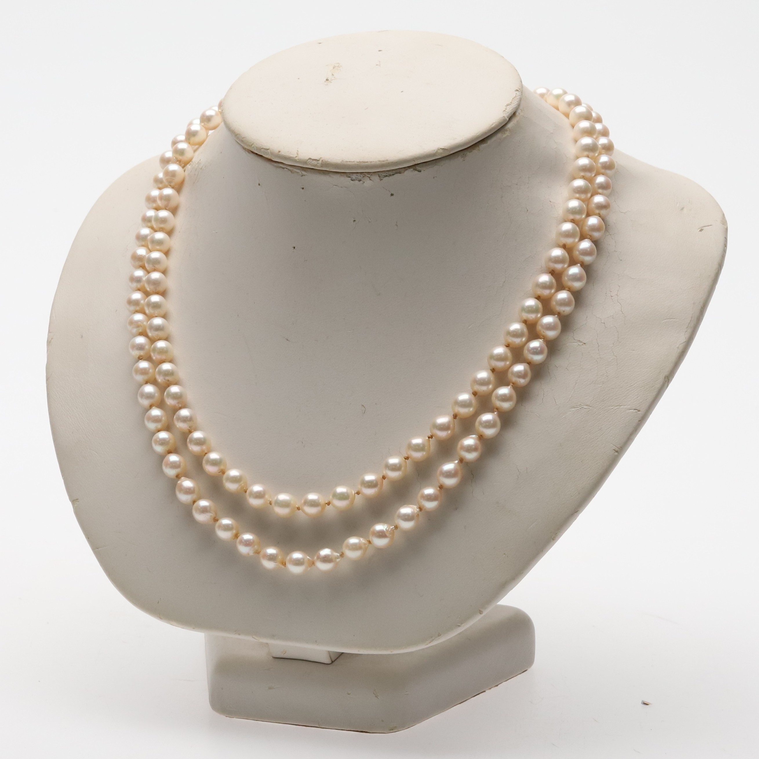 Collier, tvåradig, lås guld med cabochonslipad rutilkvarts.