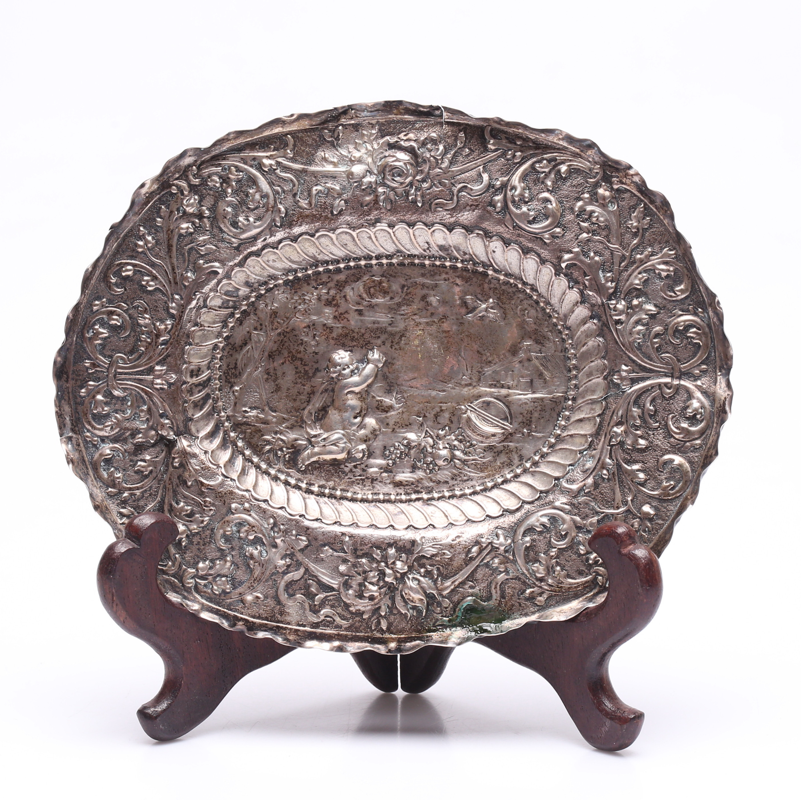 PRESENTERFAT, silver, tidigt 1700-tal.