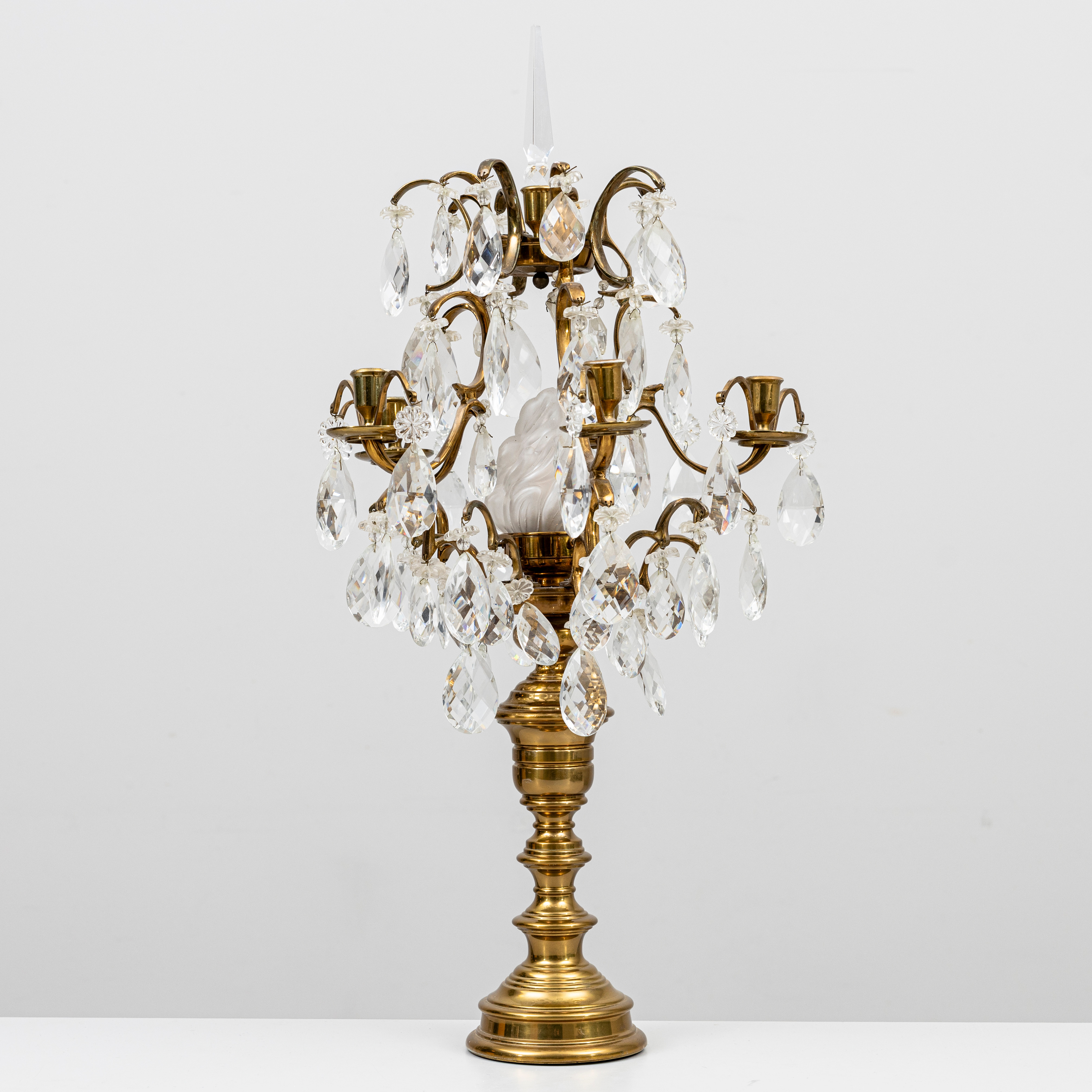 BORDSLYSTER, mässing och glas, 1900-talets mitt.