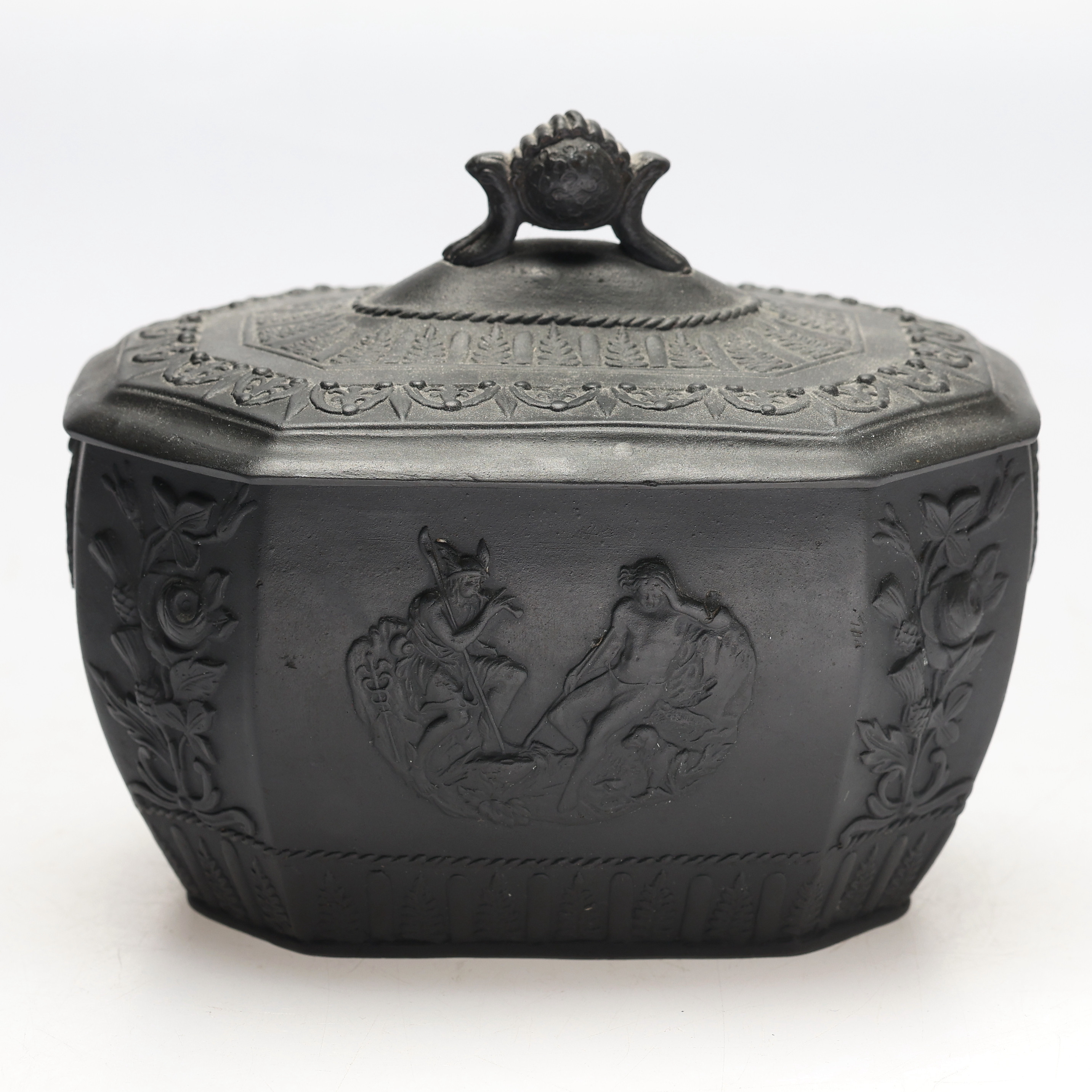 LOCKBURK BASALT, viktoriansk 1800-1900tal.