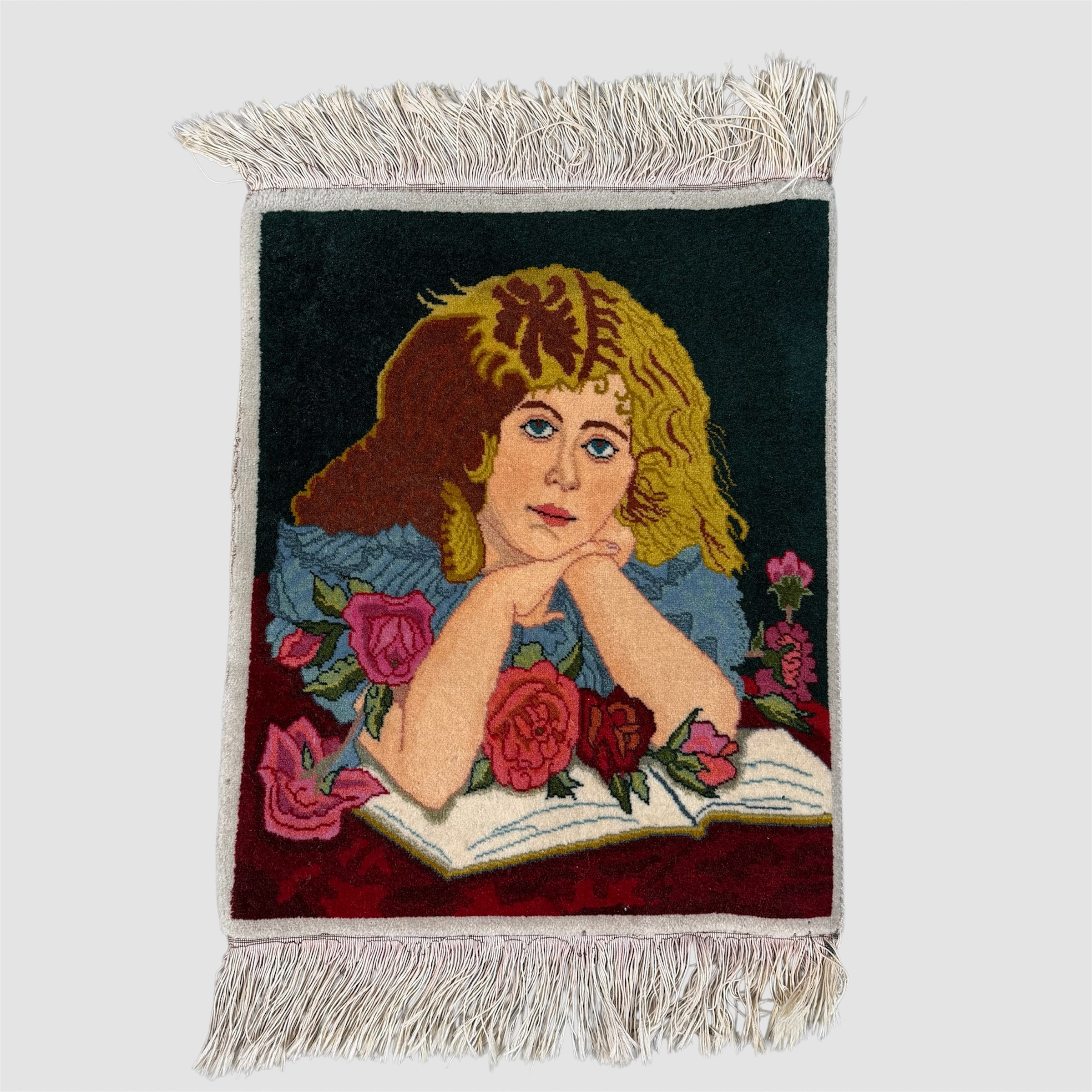 ORIENTMATTA, old, Täbriz, figural, drömmande kvinna, ca 51x42 cm.