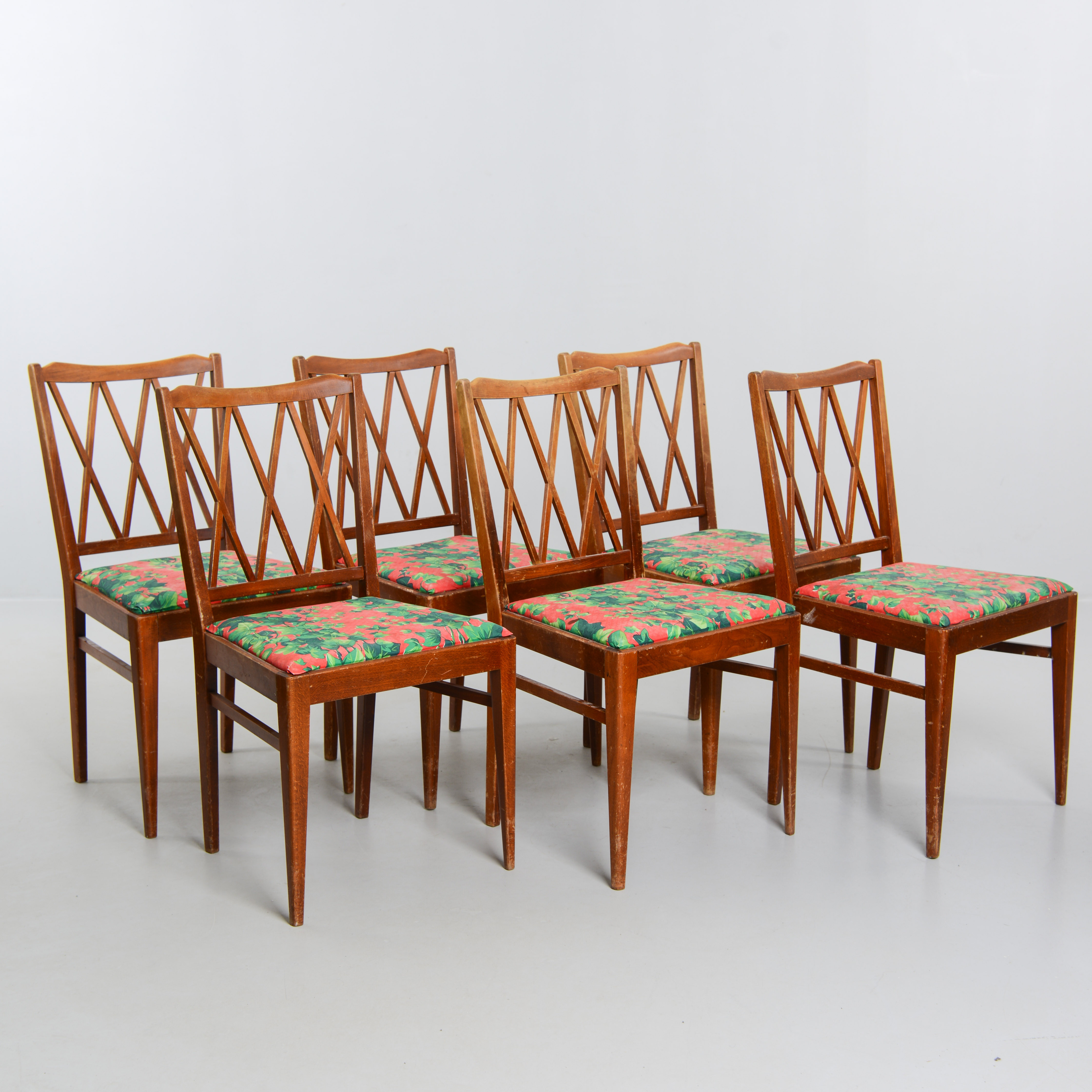 BERTIL FRIDHAGEN. Stolar, 6 st, Svenska Möbelfabrikerna, Bodafors, 1900-talets mitt.