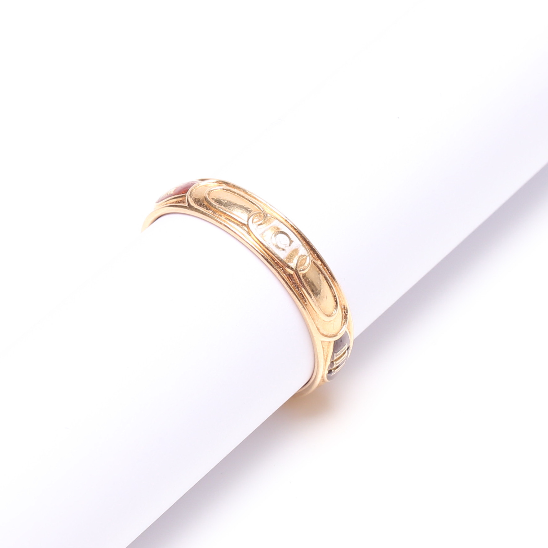 ORDENSRING, "Odd Fellow", ring, 18 k guld, vit, röd och blå emaljdekor.