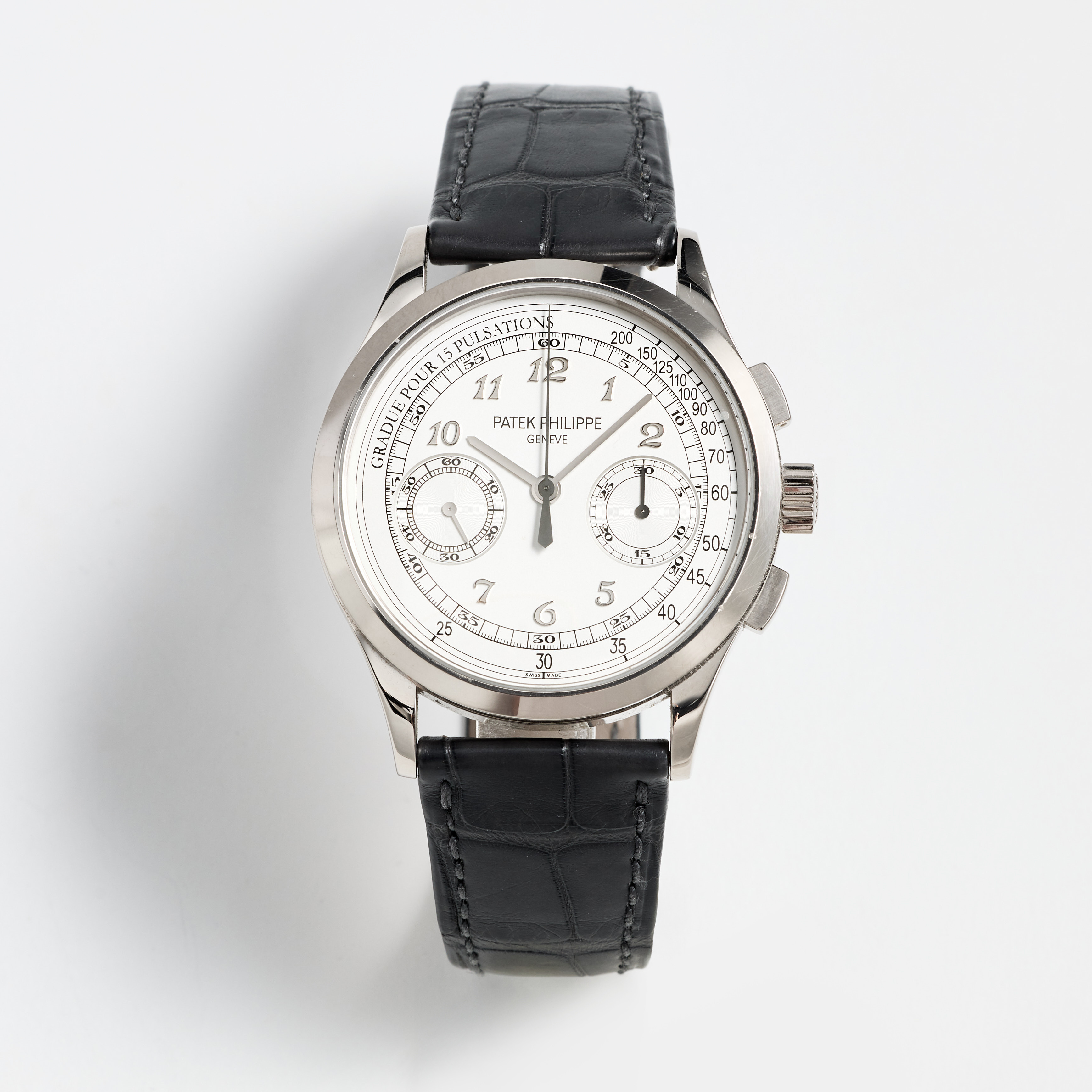 PATEK PHILIPPE, "Gradue Pour 15 Pulsations", kronograf, armbandsur, 39,4 mm, 18K vitguld, certifikat, januari 2014.