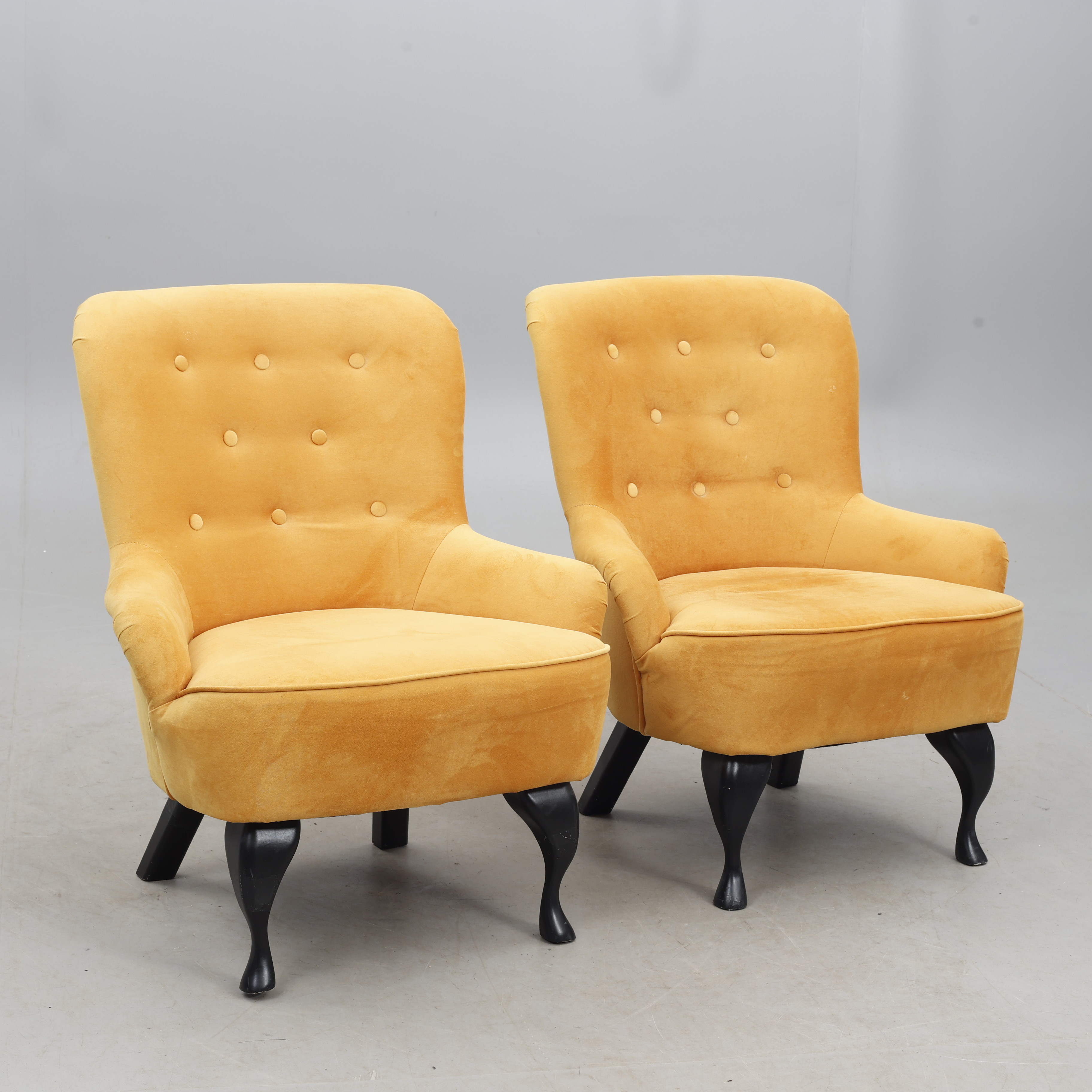 FÅTÖLJER, ett par, 1900-talets andra hälft.