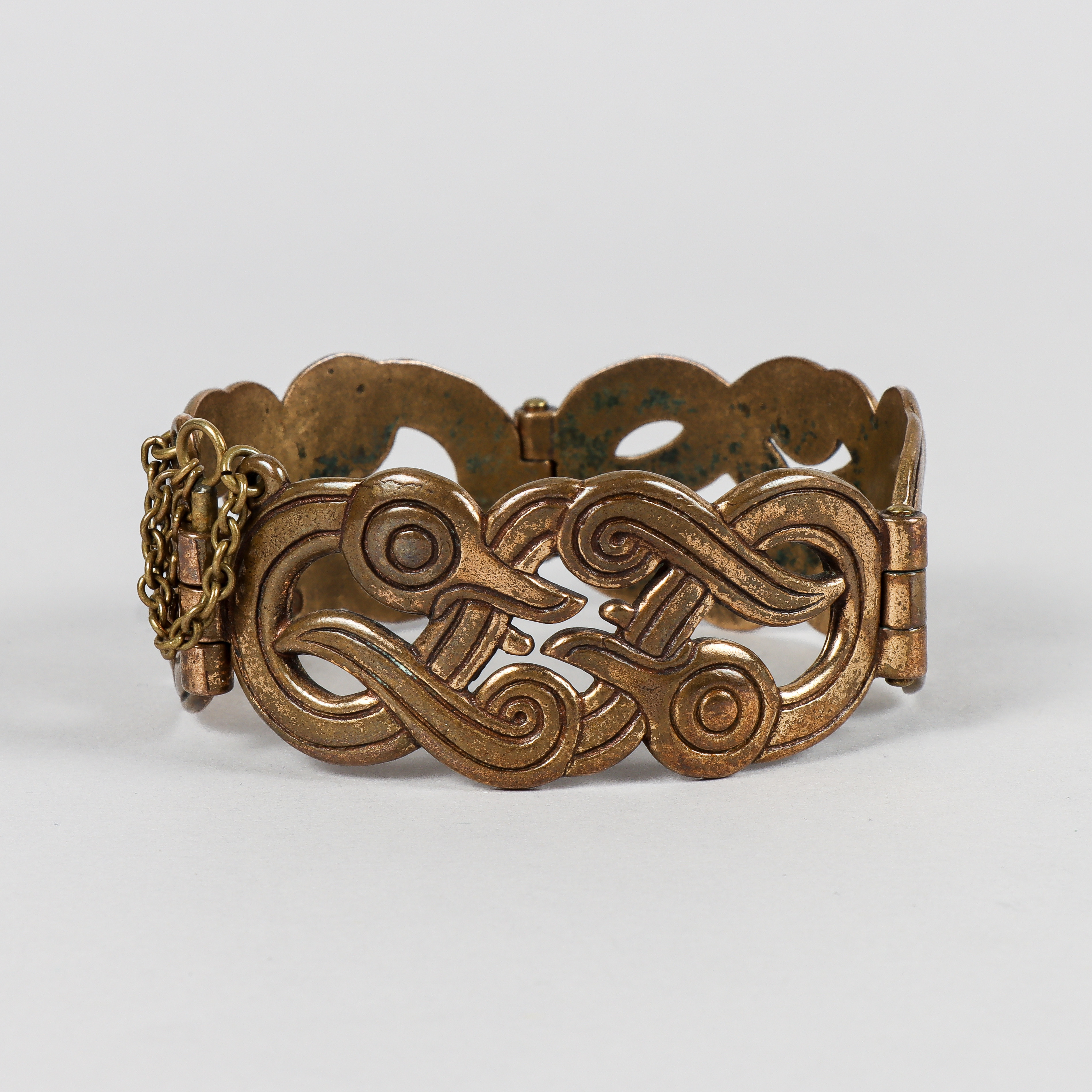 GERMUND PAAER. "Iku-Turso", armring, brons, Kalevala Koru, Finland.