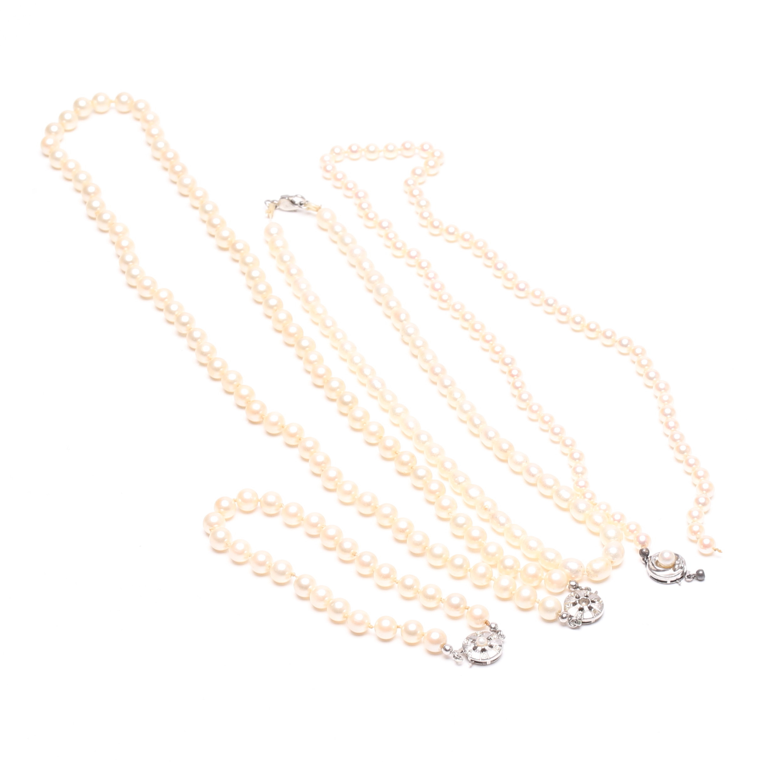 PÄRLCOLLIER med lösa PÄRLOR, 4 delar.