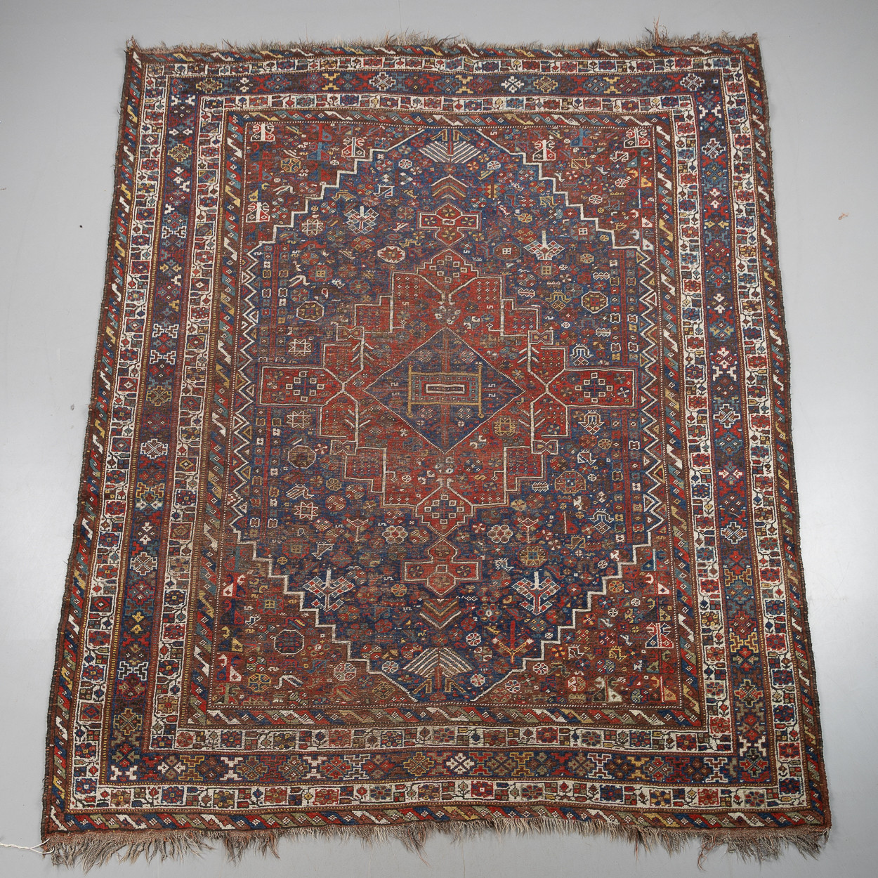 MATTA, Khamseh, antik, 1910-/20-tal. ca 210x290 cm.