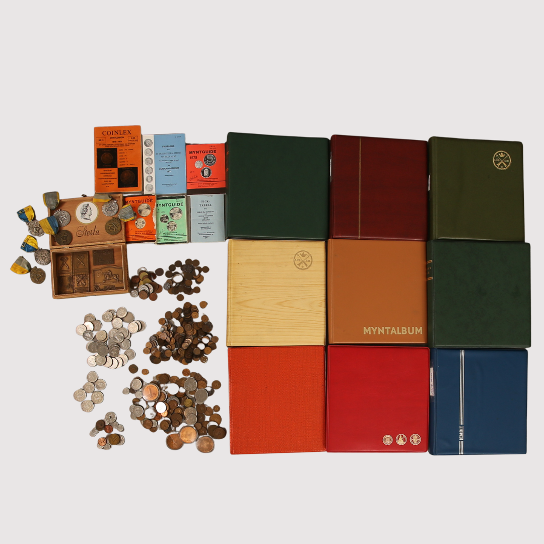 SILVERMYNT och mestadels KOPPARMYNT. Några sedlar och lokalmynt mm. Finsilver över 25 gram.