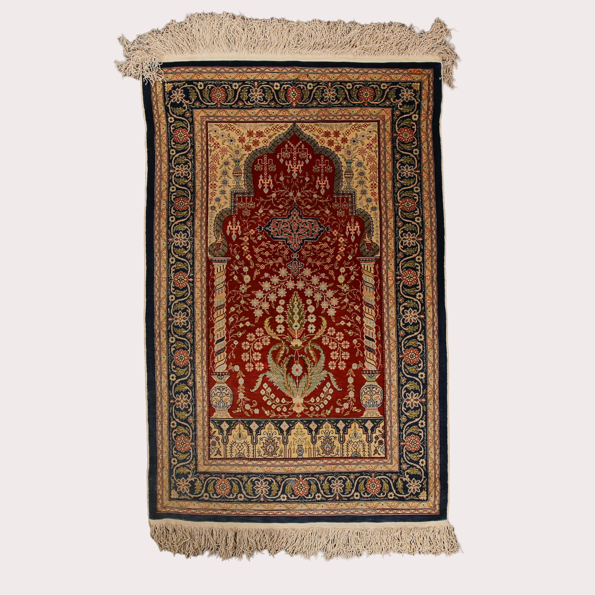 ORIENTALISK SILKESMATTA, Ghom, figuralt växtmotiv, handknuten, bönematta, signerad.