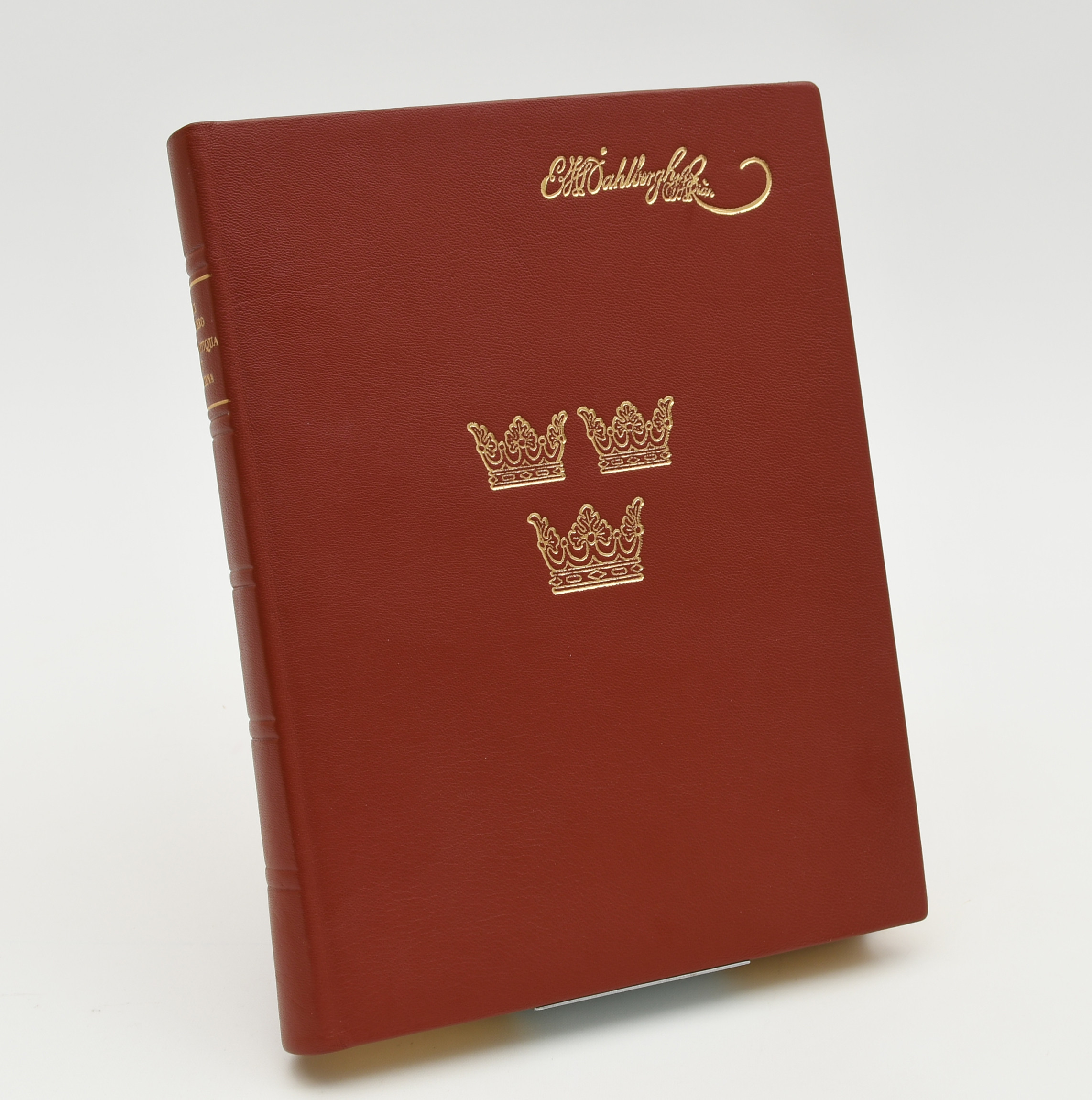 Dahlberg, Erik. Suecia antiqua et hodierna. Bearbetad och kompletterad upplaga försedd med kommentarer huvudsakligen hämtade ur äldre källor. facsimilutgåva 1974.