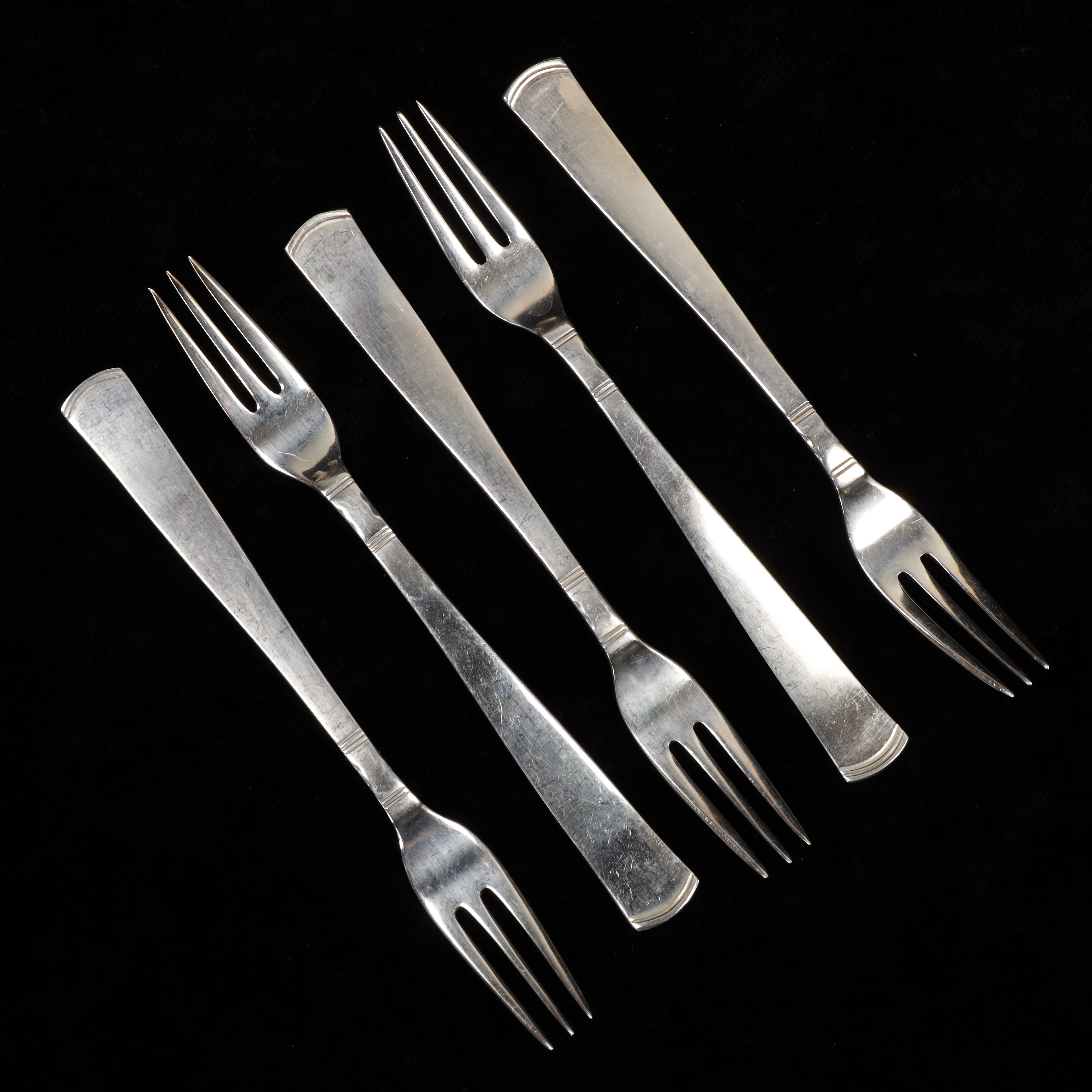 BAKELSEGAFFLAR, 5 st, silver, "Rosenholm", GAB, vikt 67 gram.