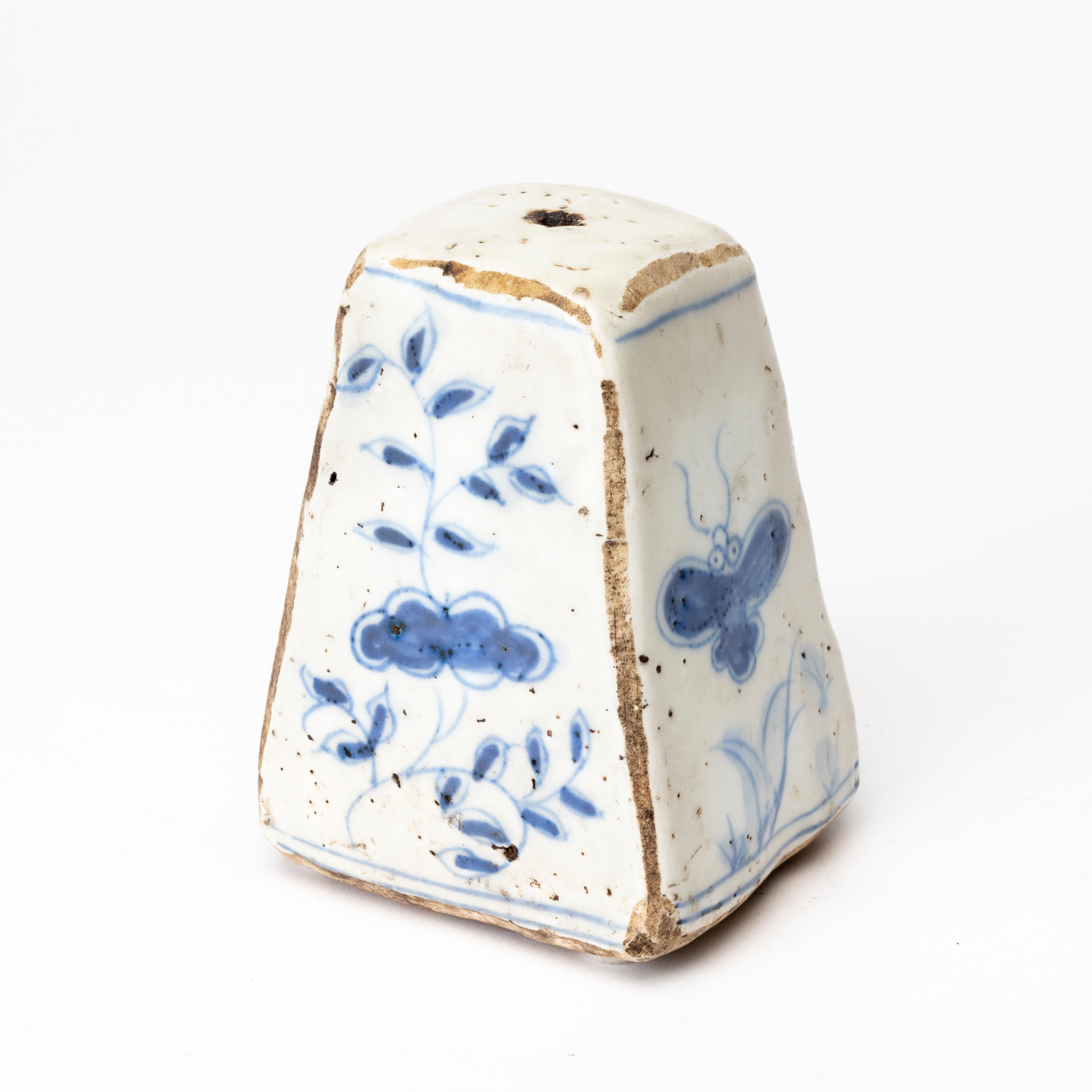 RÖKELSEHÅLLARE, stengods, Kina, Ming (1368-1644).