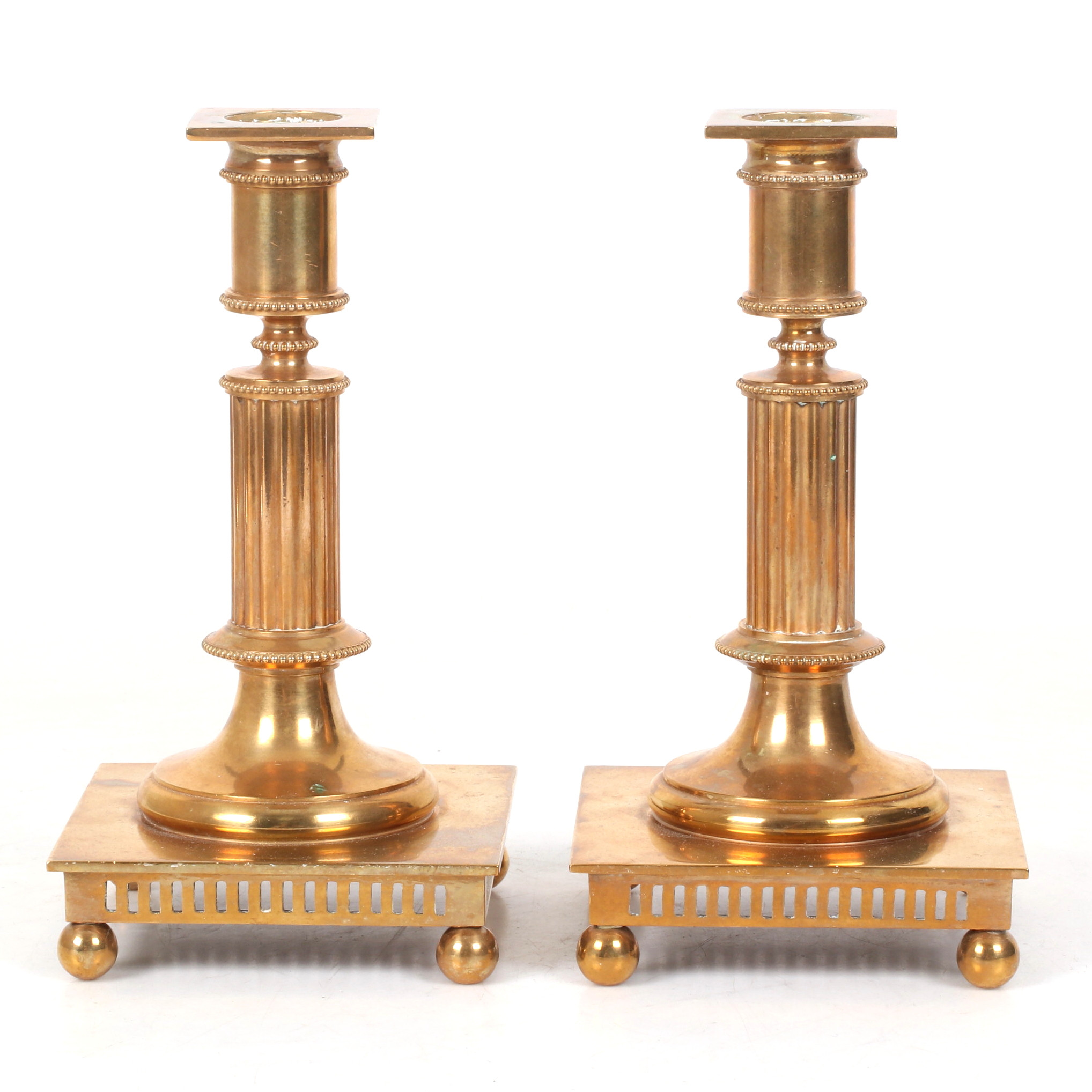 LJUSSTAKAR, 1 par, mässing, gustaviansk stil, No 38, Gusums Bruk.