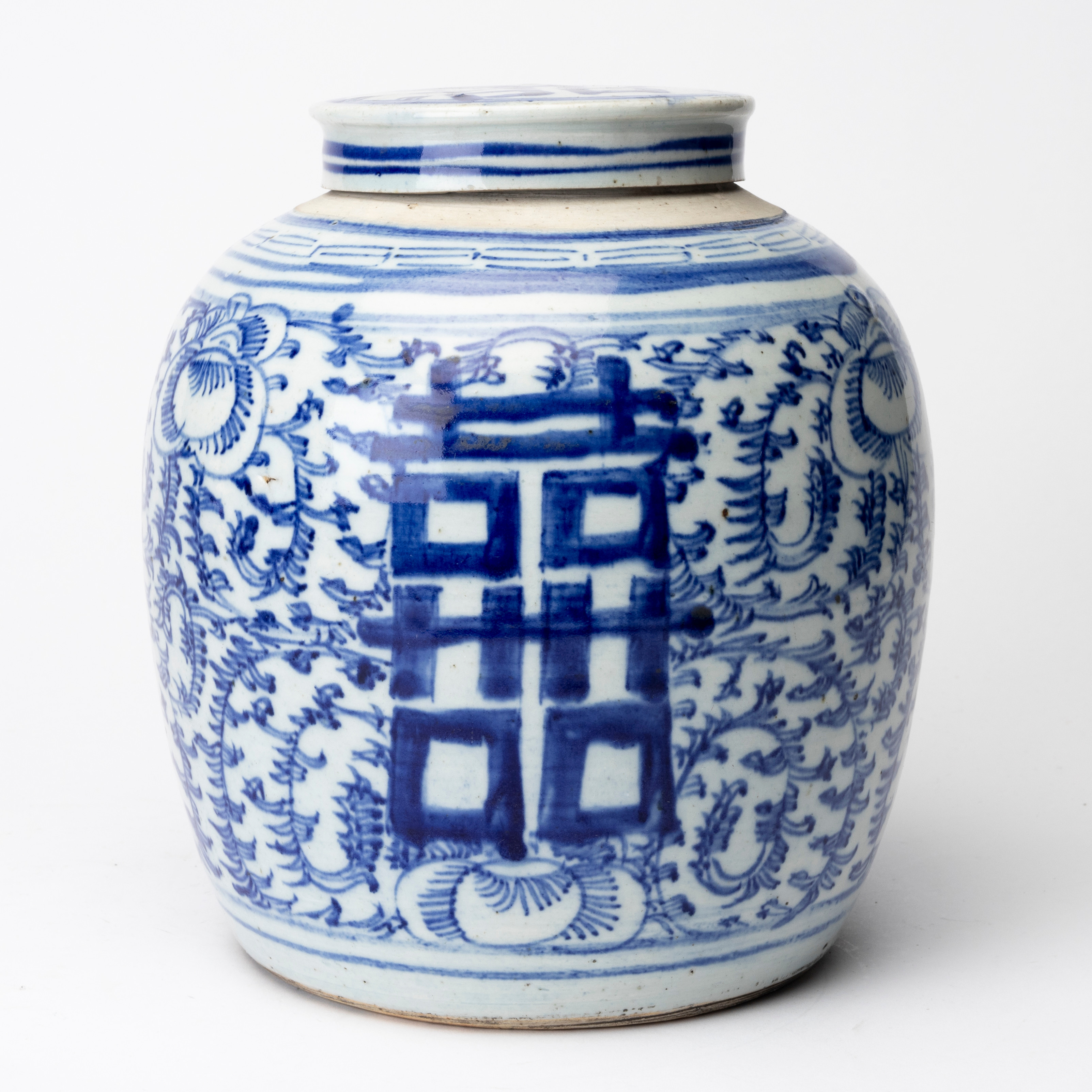 BOJAN med lock, porslin, Kina, Qing 1800-tal.