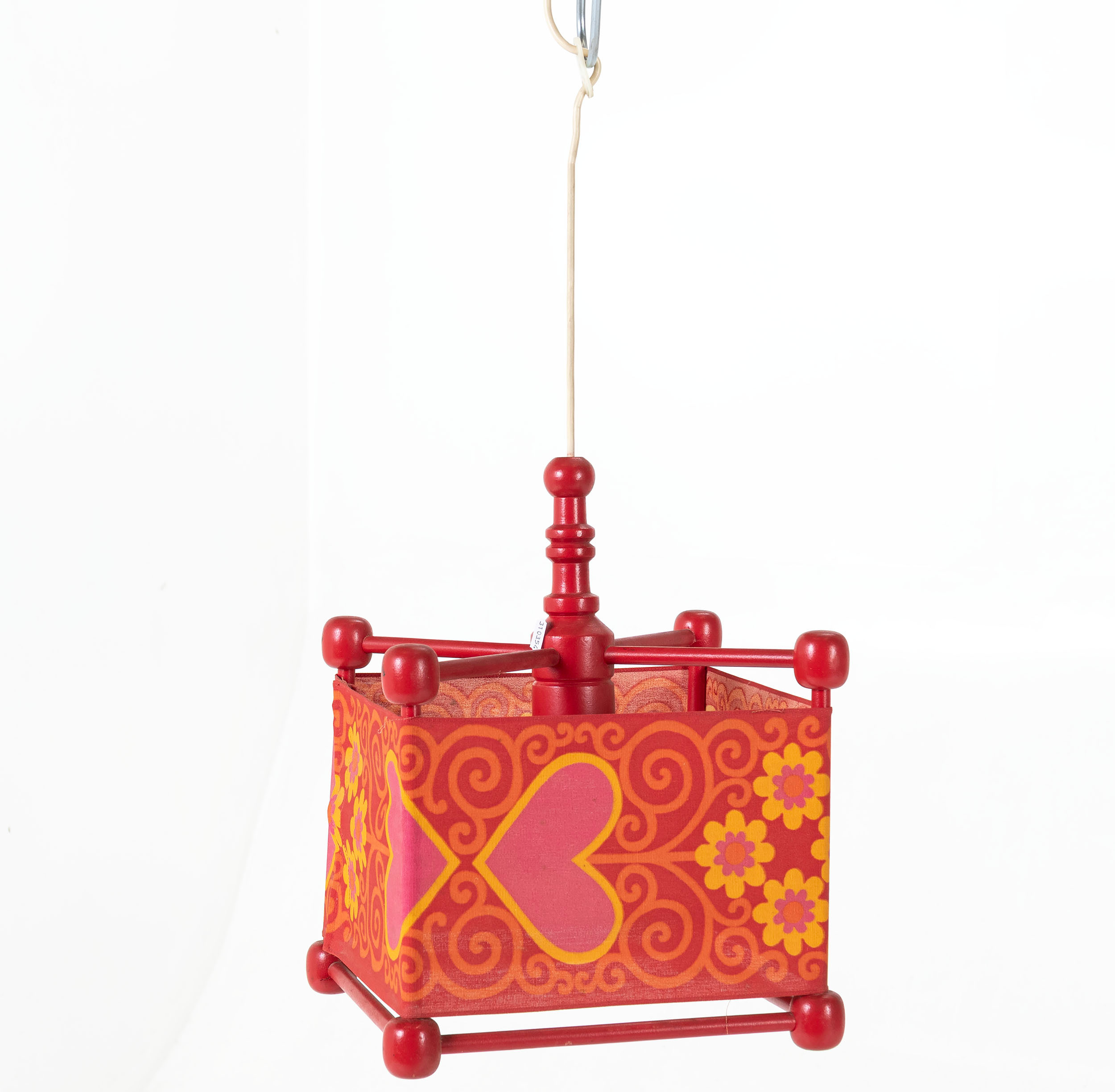 TAKLAMPA, trä & tyg, 1970-tal.