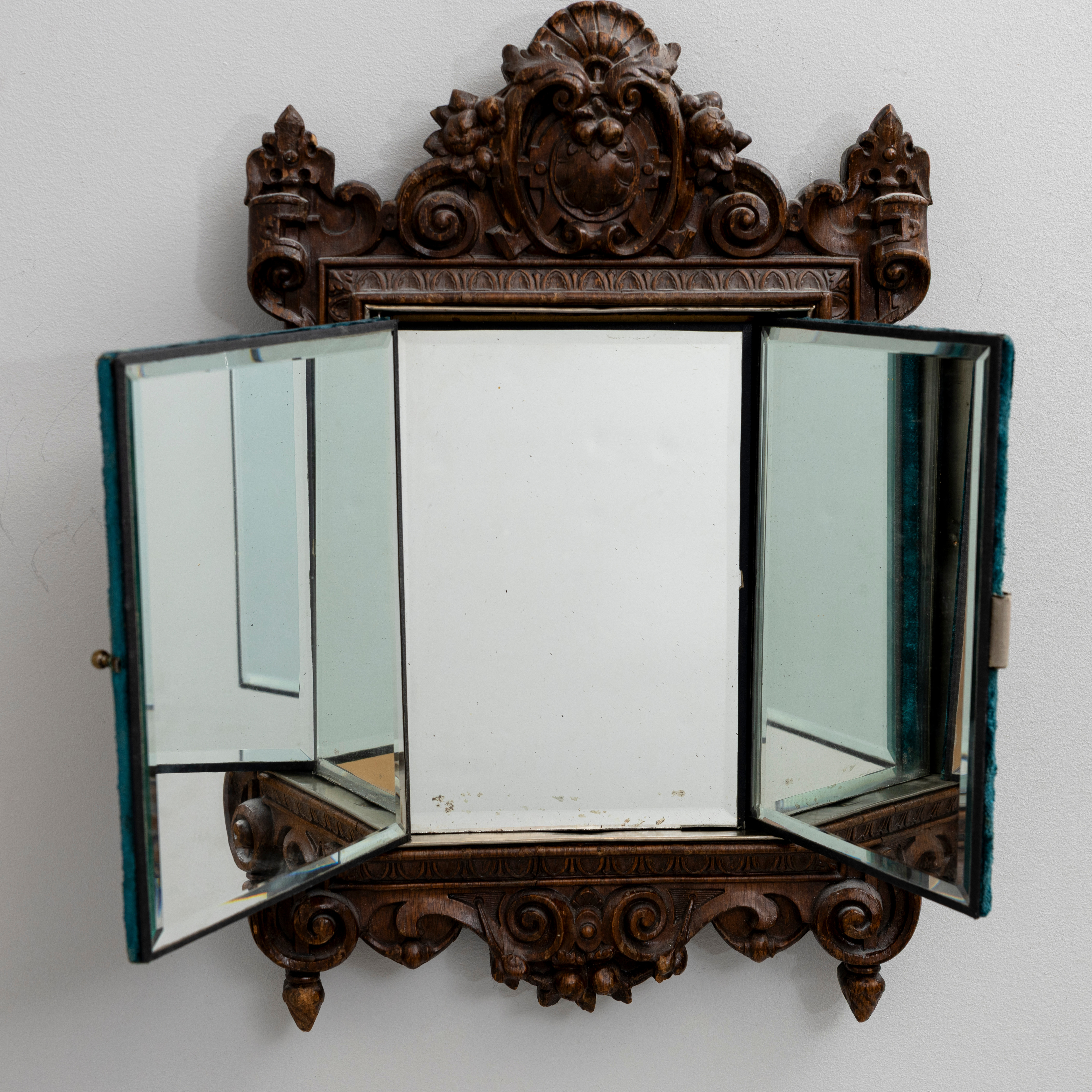 SPEGEL, trä , triptyk, nyrenässans, 1800-talets slut.