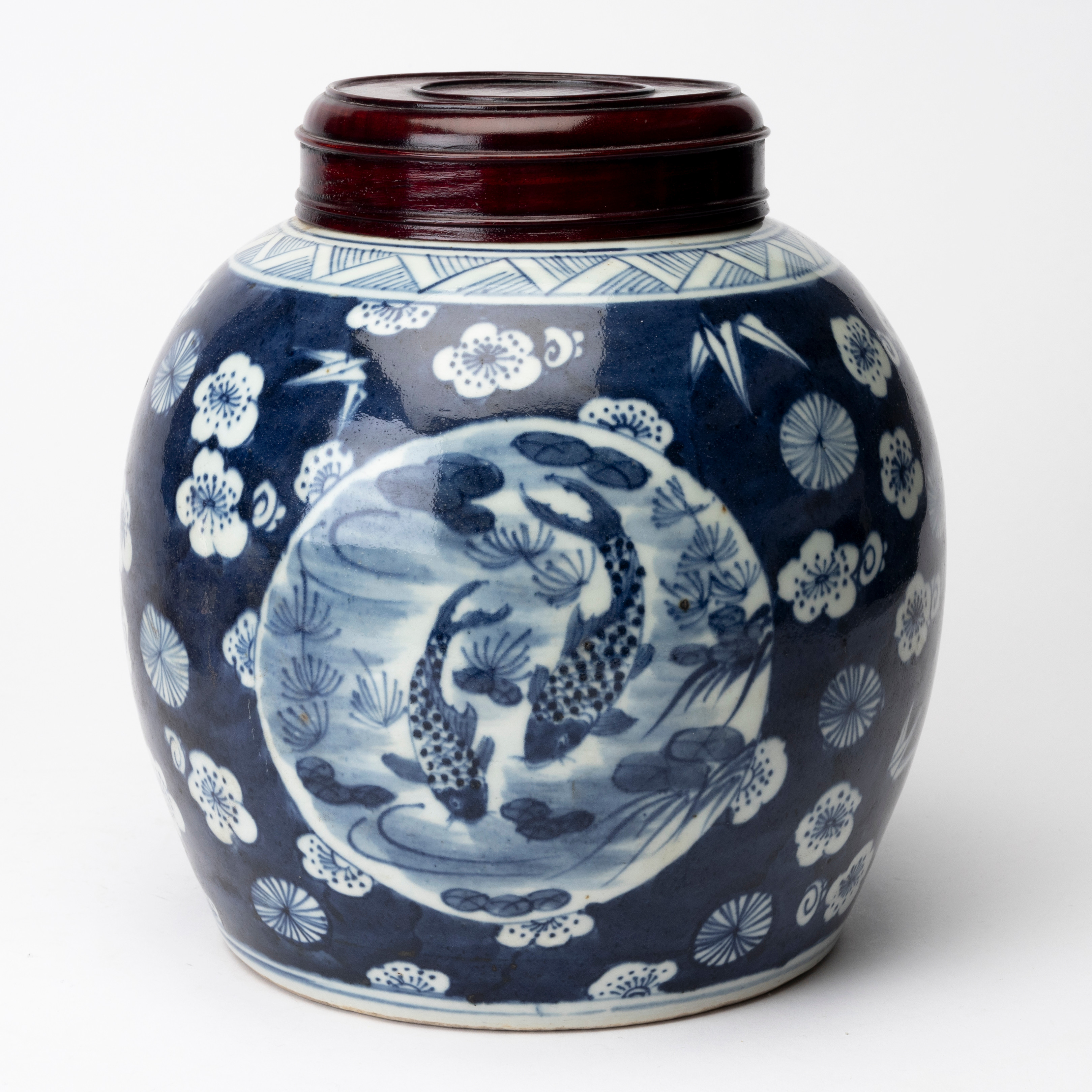 BOJAN med trälock, porslin, Kina, Qing 1800-tal.