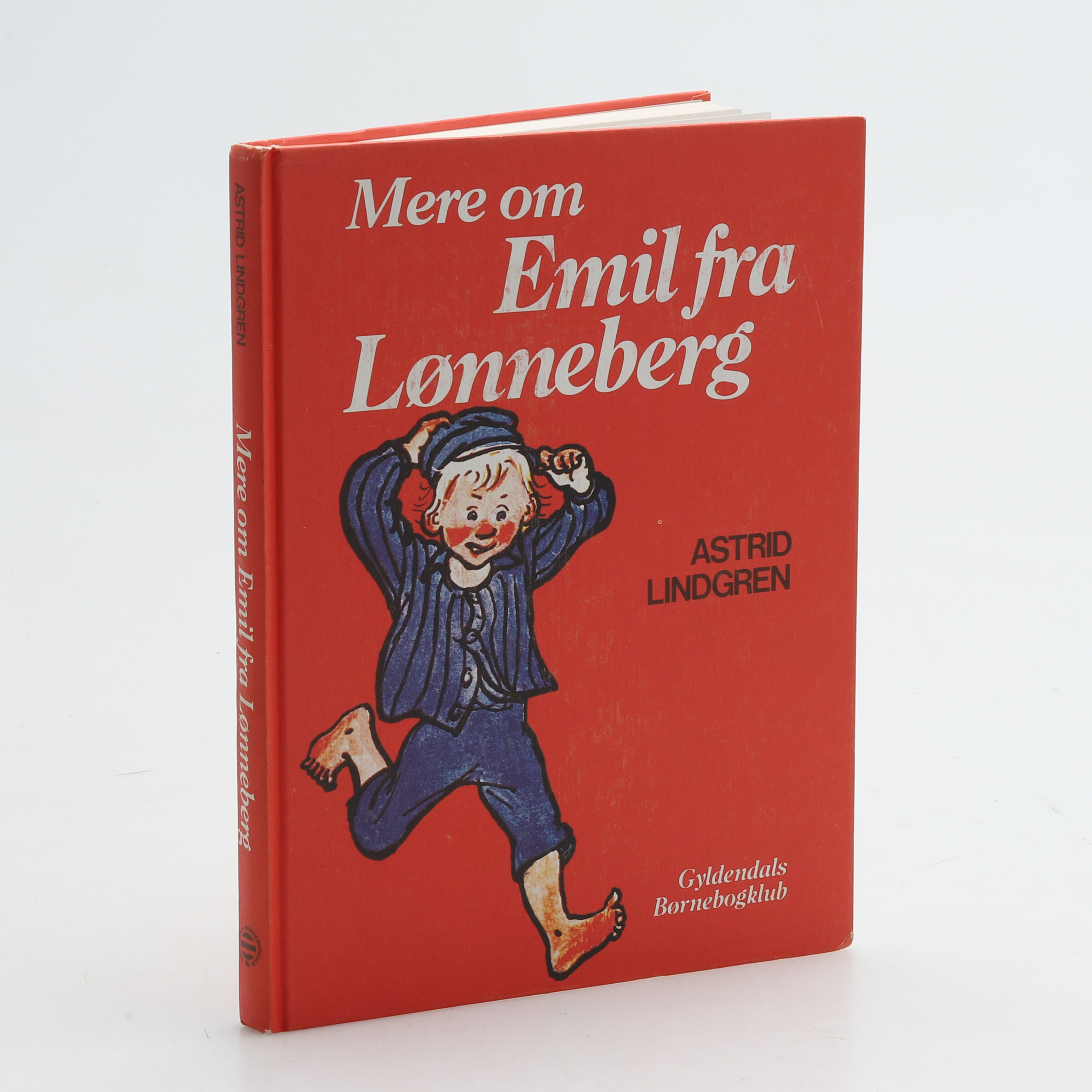 ASTRID LINDGREN. "MERE OM EMIL FRA LØNNEBERGA ", signerad, 1985 upplaga. Gyldendals Børnebogklub. Danmark.