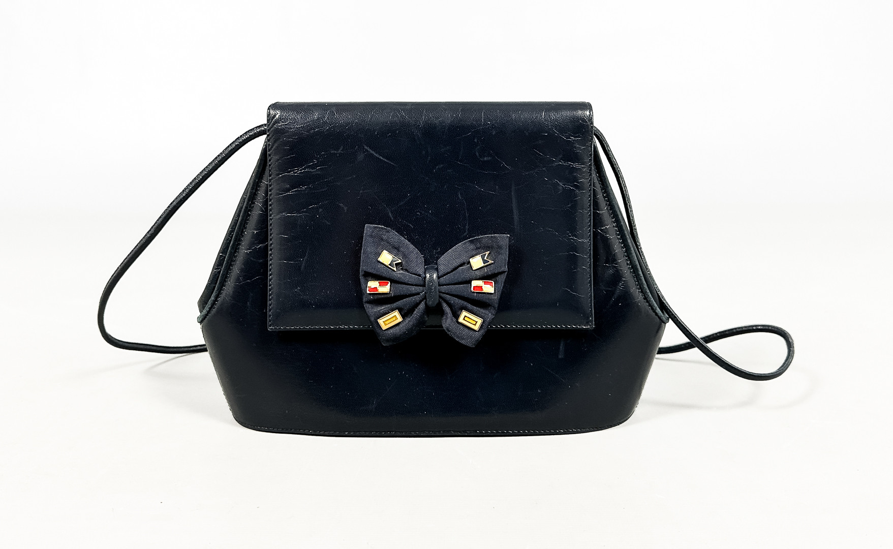 AXELREMSVÄSKA, Dam, Bruno Magli, Blått läder, Italien, 1900-talets andra hälft.