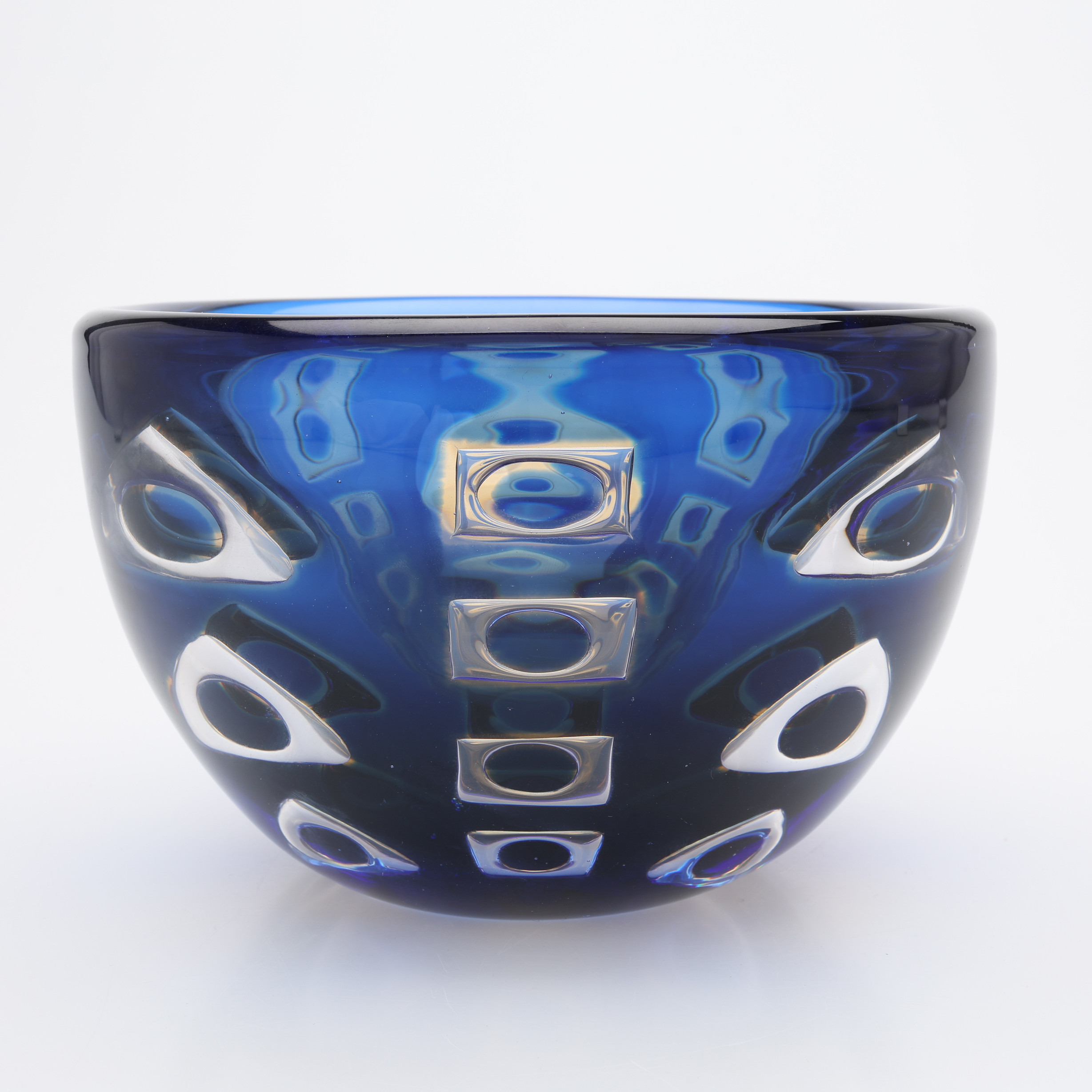 INGEBORG LUNDIN. SKÅL, ARIEL, ORREFORS 1976.